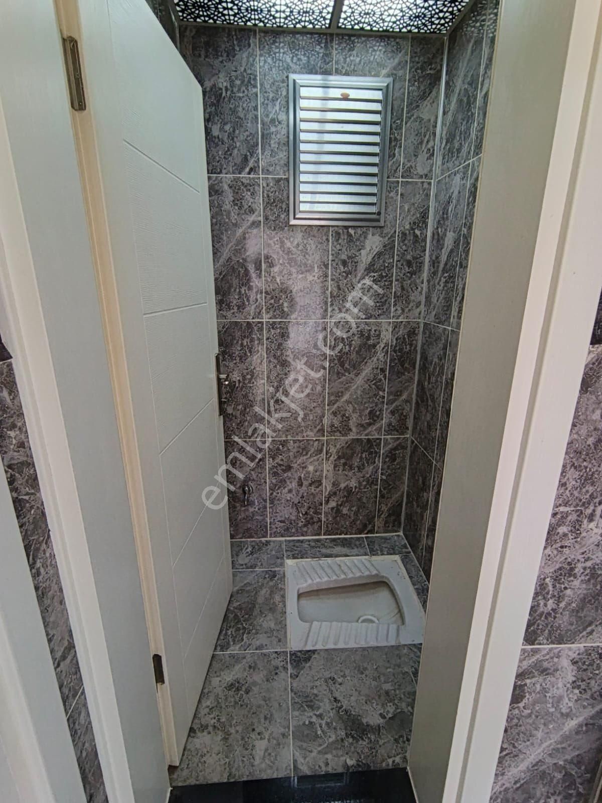 Ciftlik Cadde Uzerinde İci Full Yapılı Satılık Daire - Görsel 21