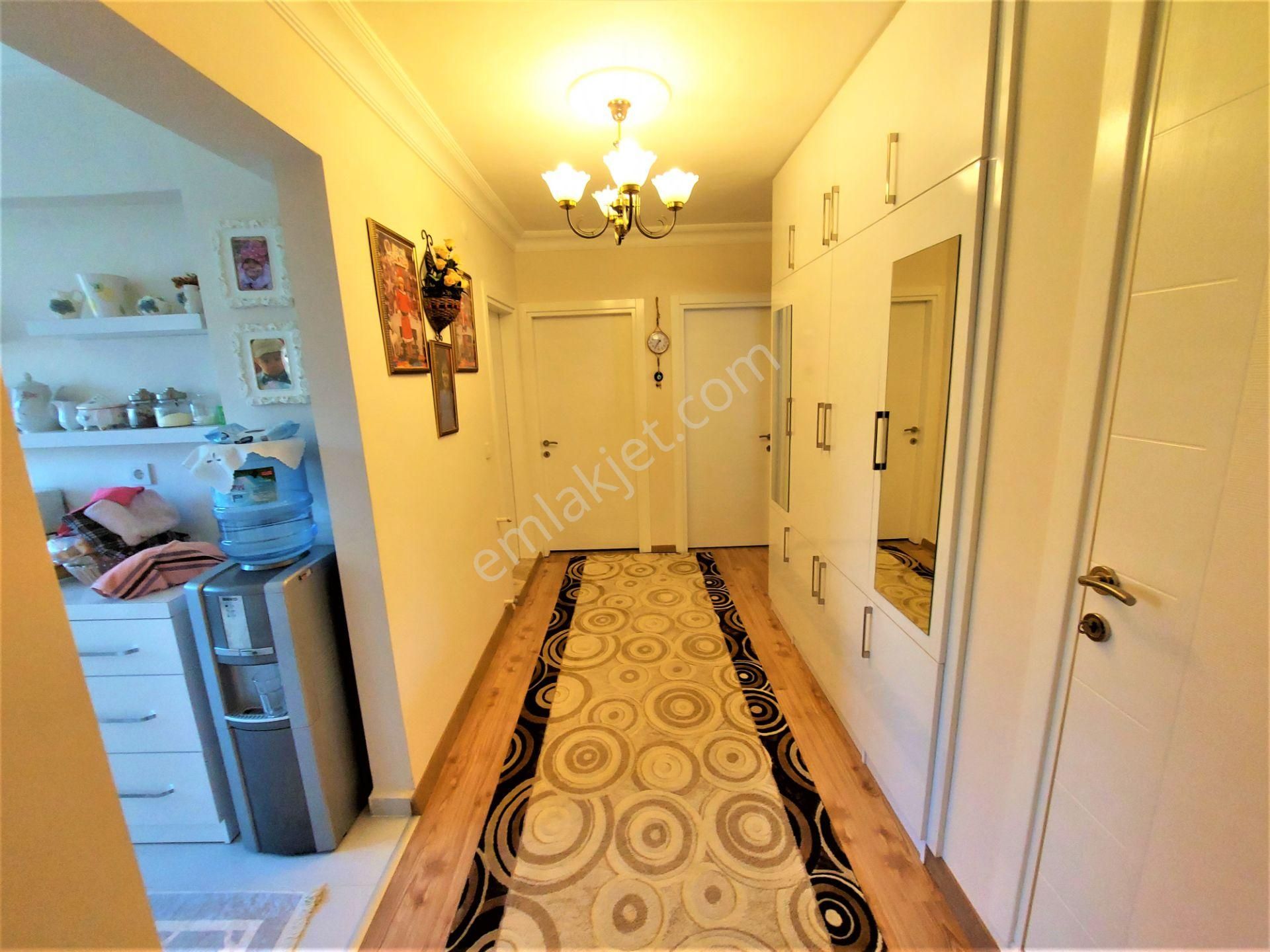 Kuşadası Kadınlar Denizi Bölgesinde Satılık 2 +1 Satılık Fırsat Daire - Görsel 12