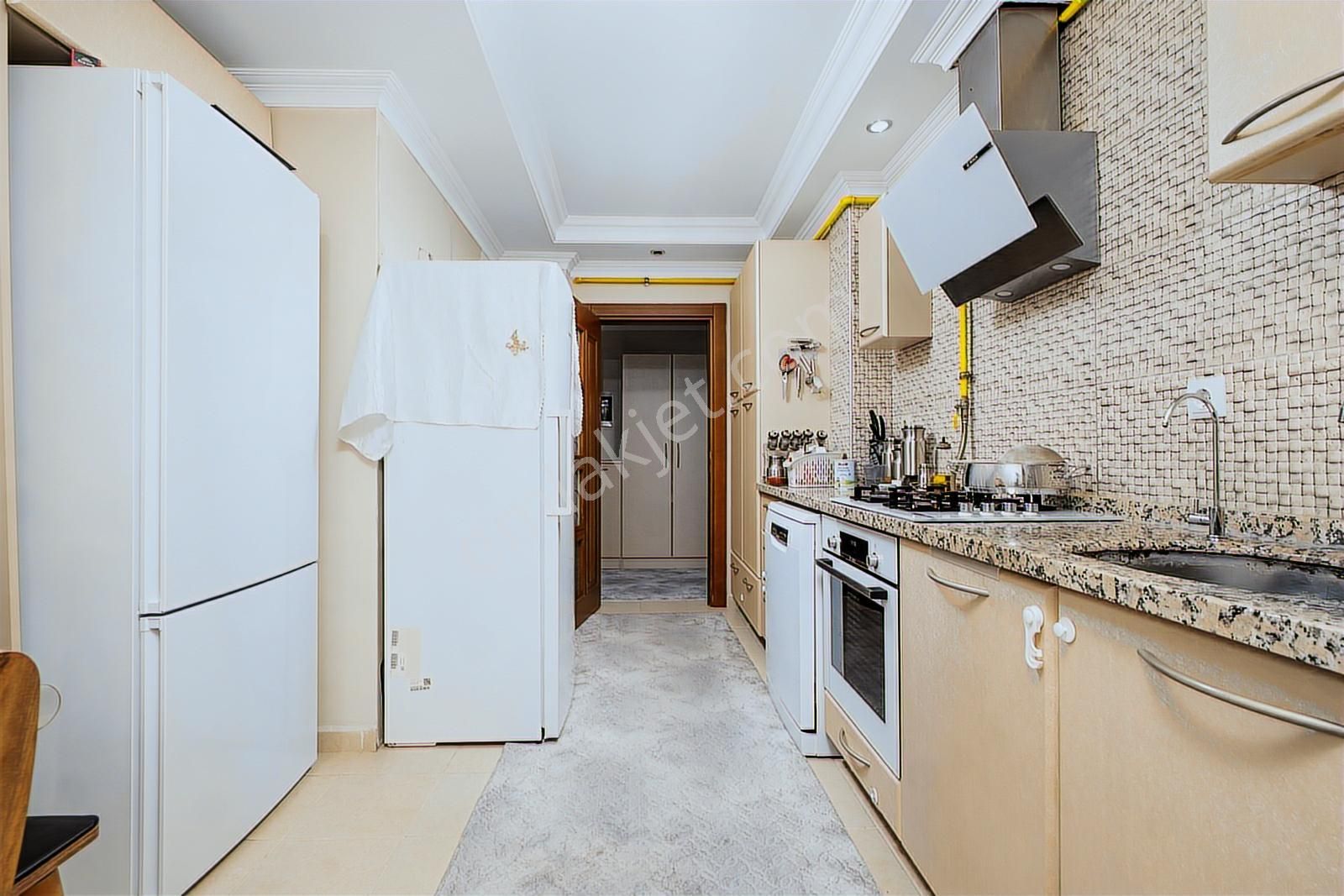 Remax Advantage'dan Erıklı 75.yılda Park Manzaralı 3+1 Boş Daıre - Görsel 26