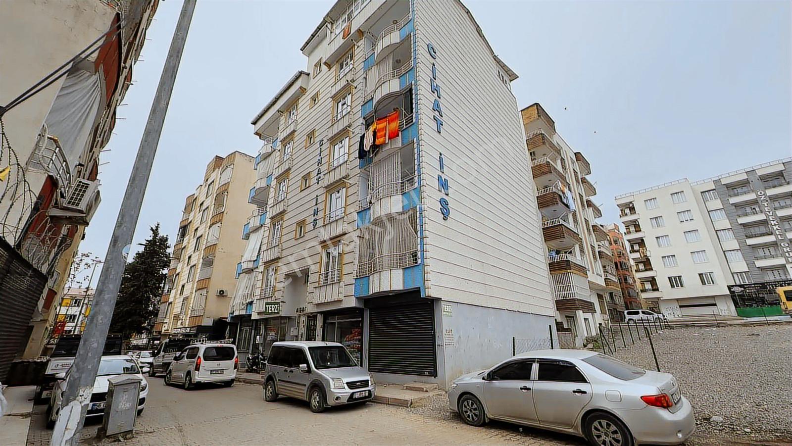 Vakıfsız Satılık Dükkan Ofis Wc Ve Mutfaklı