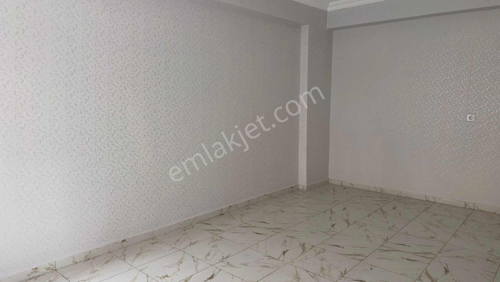 Vakıfsız Satılık Dükkan Ofis Wc Ve Mutfaklı - Görsel 18