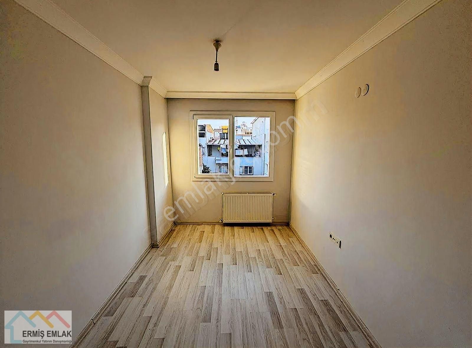 Satılık 2+1 Açık Mutfak Cadde Üstü - Görsel 5