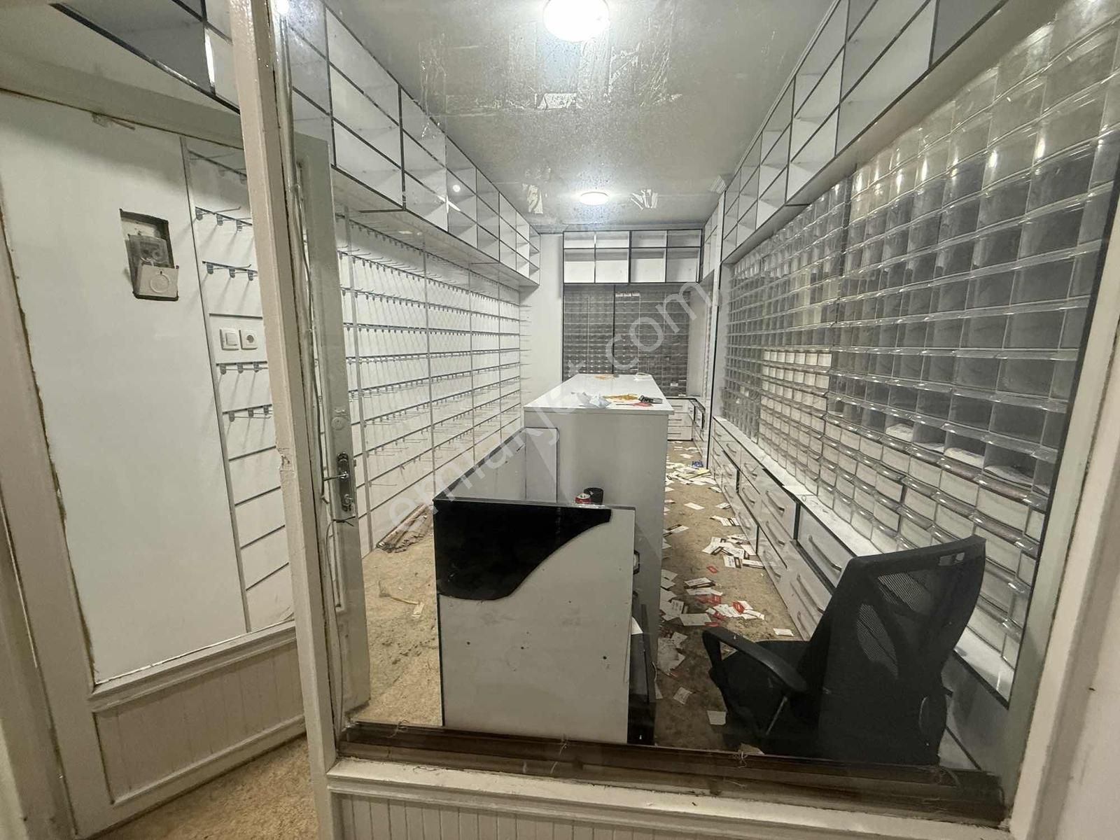 Şişli Mecidiyeköy Tam Merkez 28 M2 Kiralık - Görsel 2