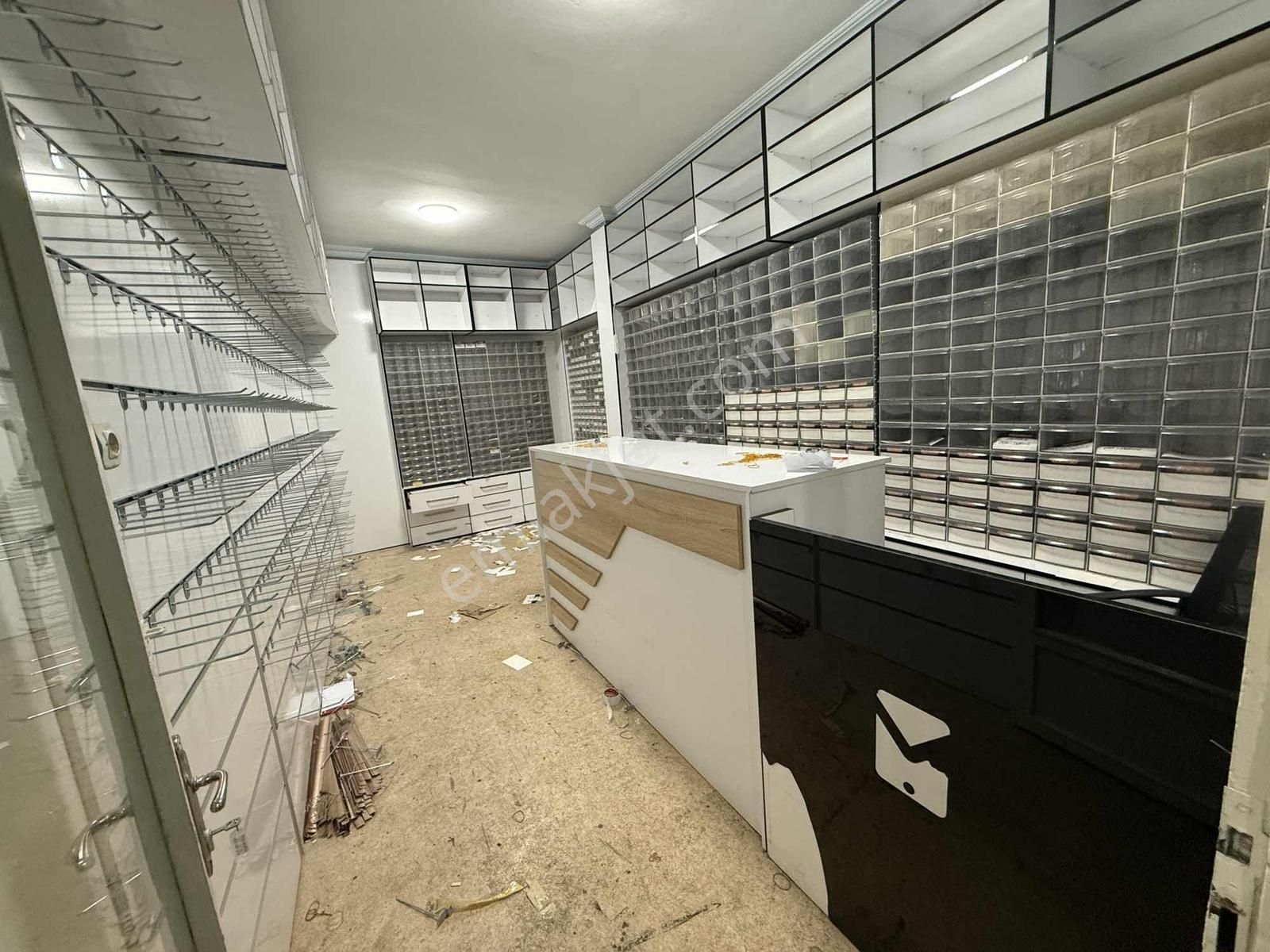 Şişli Mecidiyeköy Tam Merkez 28 M2 Kiralık - Görsel 3