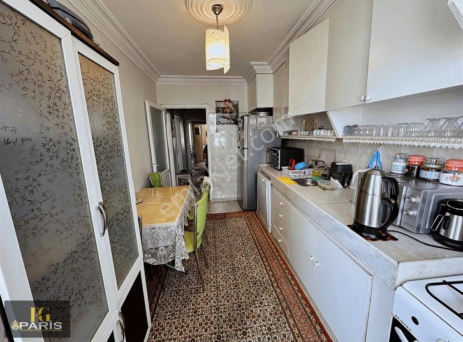 Paris'ten Mavi Bulvar'da Geniş Oturumlu Cazip 3+1 Satılık Daire - Görsel 18