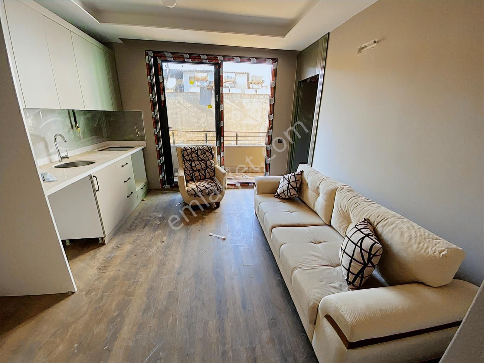 Arda'dan Mersin Yenişehir Bahçelievler'de Kiralık 1+1 Boş Daire - Görsel 3