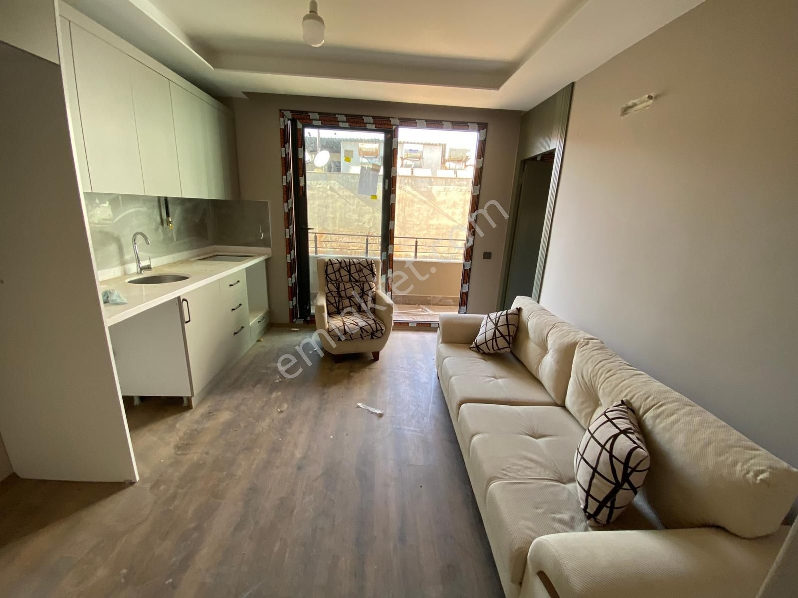 Arda'dan Mersin Yenişehir Bahçelievler'de Kiralık 1+1 Boş Daire - Görsel 4