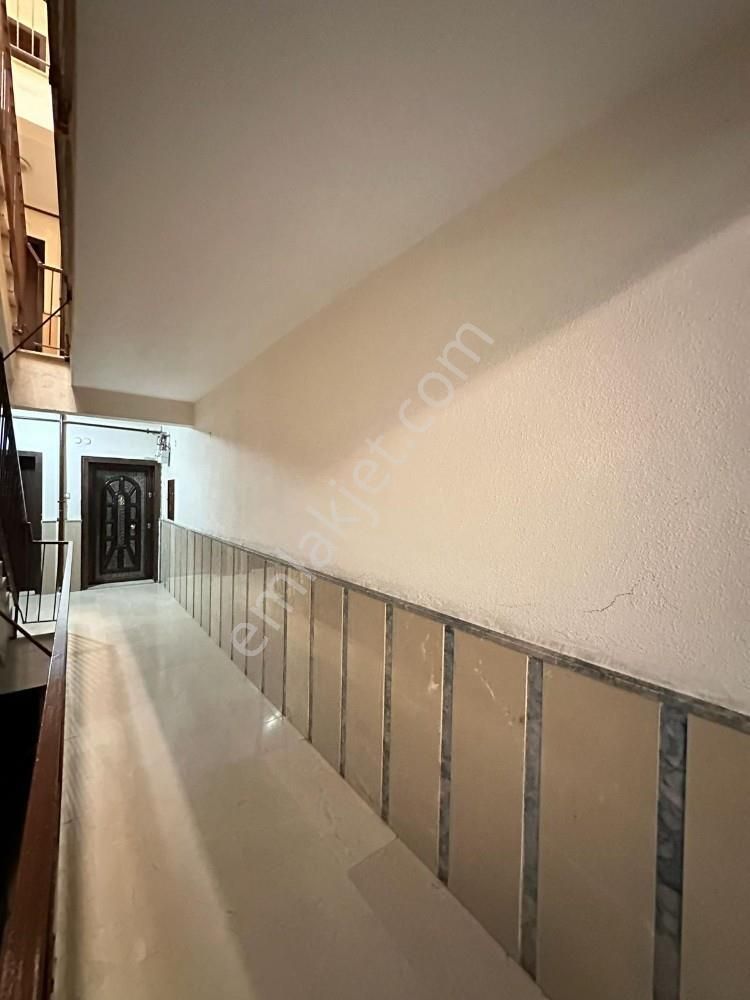 Sincan Atatürk Mah 3+1 Full+full Yapılı Ara Katta Bağımsız Daire - Görsel 35