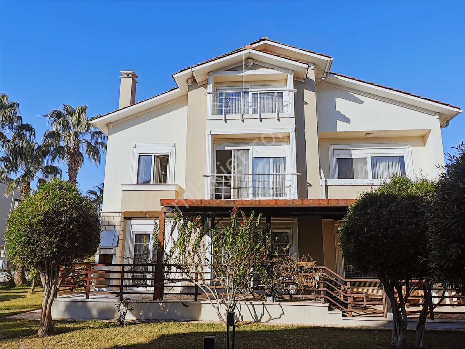 Belek Elit Site İçerisinde Satılık Villa - Görsel 4