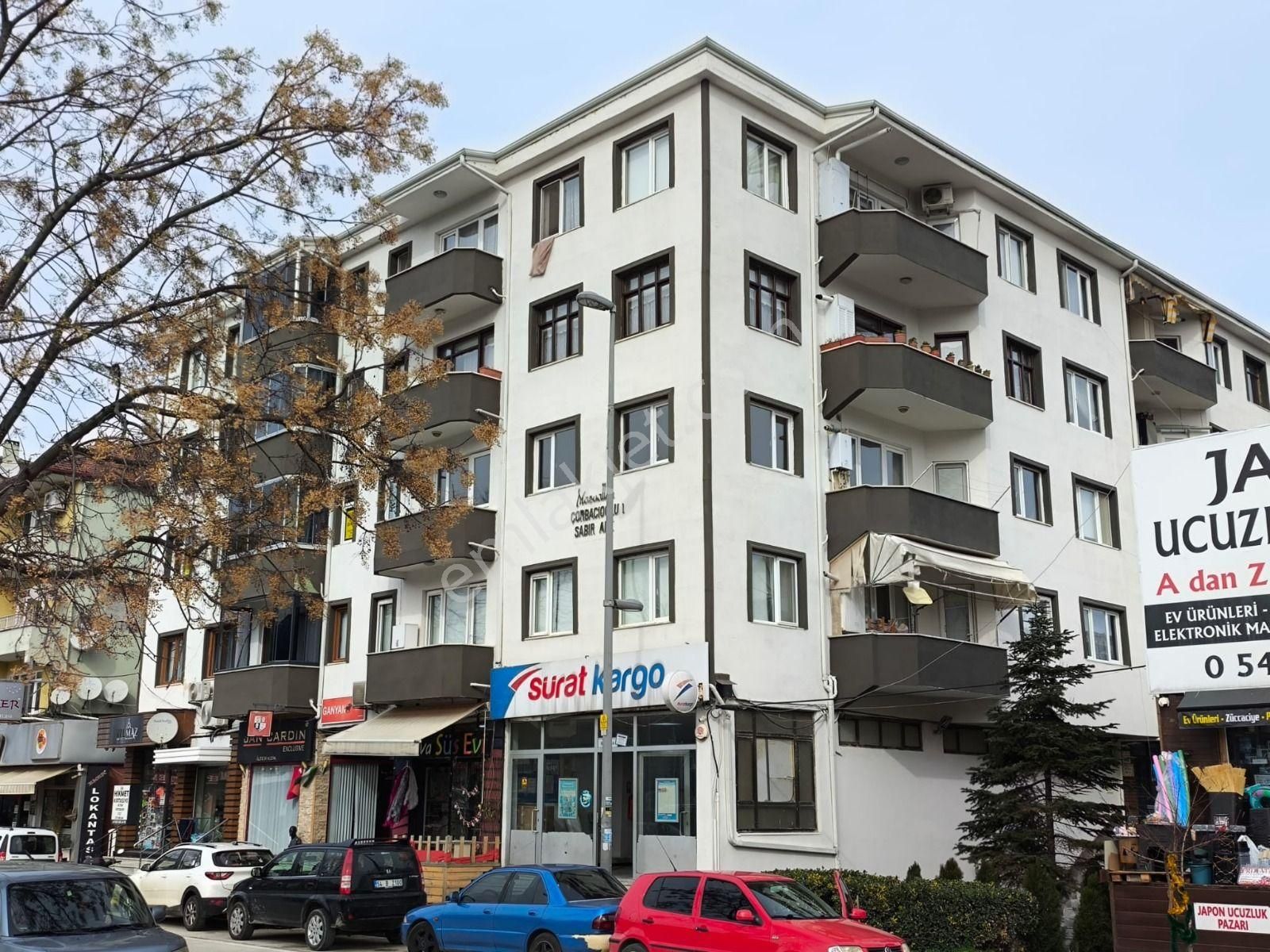 Turyaptan Sapanca Belediyesi Karşısı Geniş Ferah 3+1 Köşe Daire - Görsel 2
