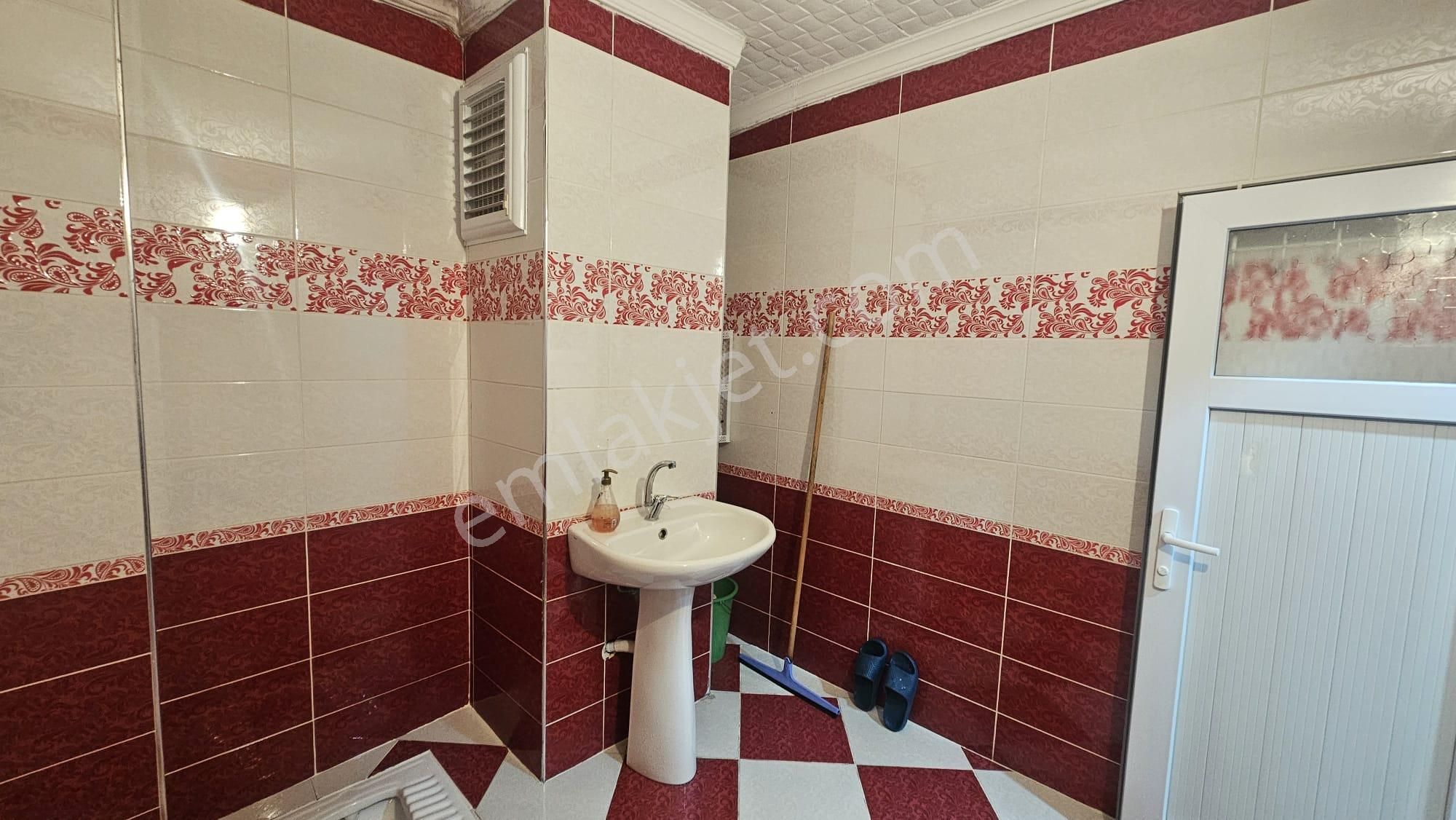 Molla Team'den Esenler Kemer Mah. 130 M2 2+1 Satılık Daire - Görsel 17