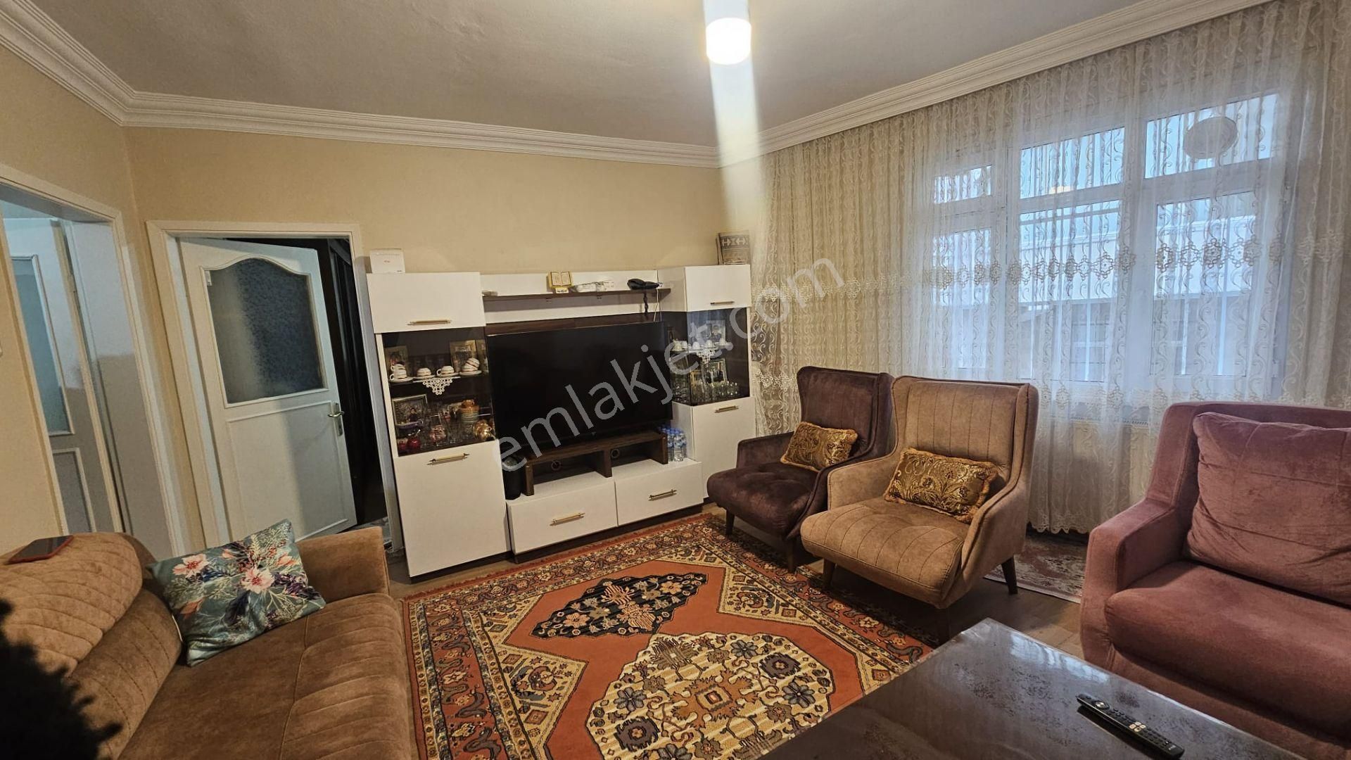 Molla Team'den Esenler Kemer Mah. 130 M2 2+1 Satılık Daire - Görsel 7