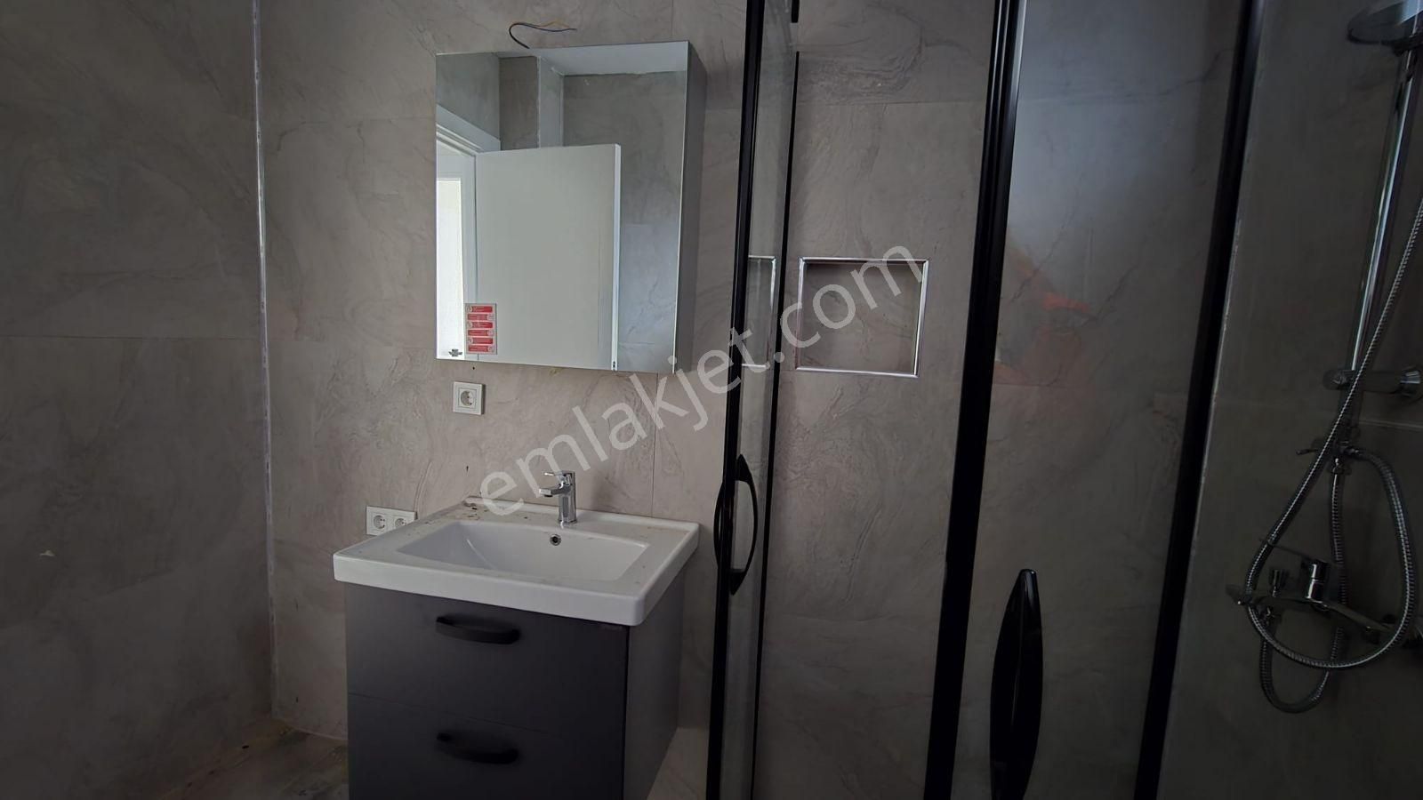 Atatürk Mah. Belediye Yakını Yerden Isıtmalı 1+1 Kiralık Daire - Görsel 15