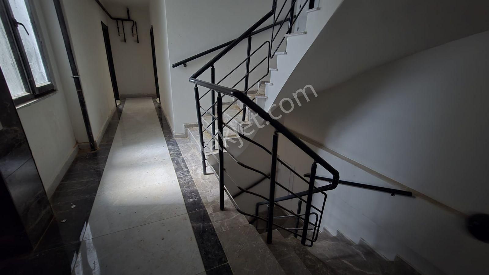 Atatürk Mah. Belediye Yakını Yerden Isıtmalı 1+1 Kiralık Daire - Görsel 21