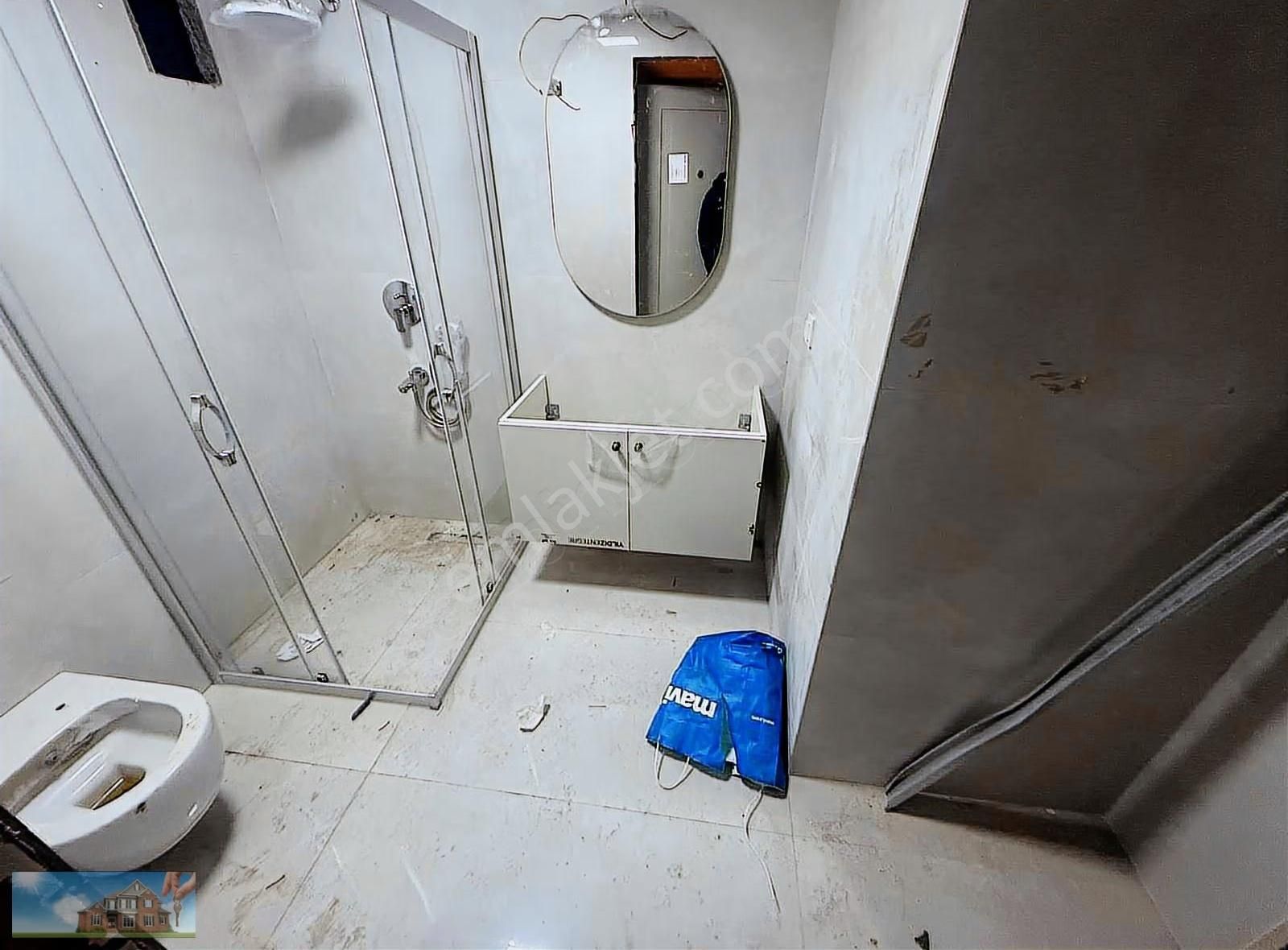 Barış'tan Site İçerisinde Sıfır Lüx 1+1 (hamam Sauna Otopark) - Görsel 5