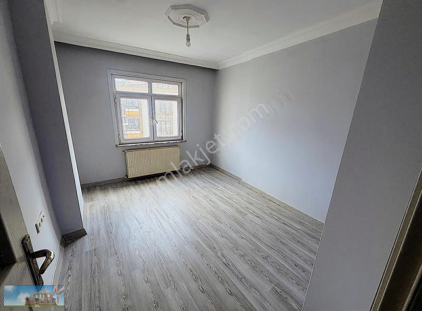 Barış'tan Tepeüstü Merkezde 3+1 Kiralık Geniş Daire - Görsel 11