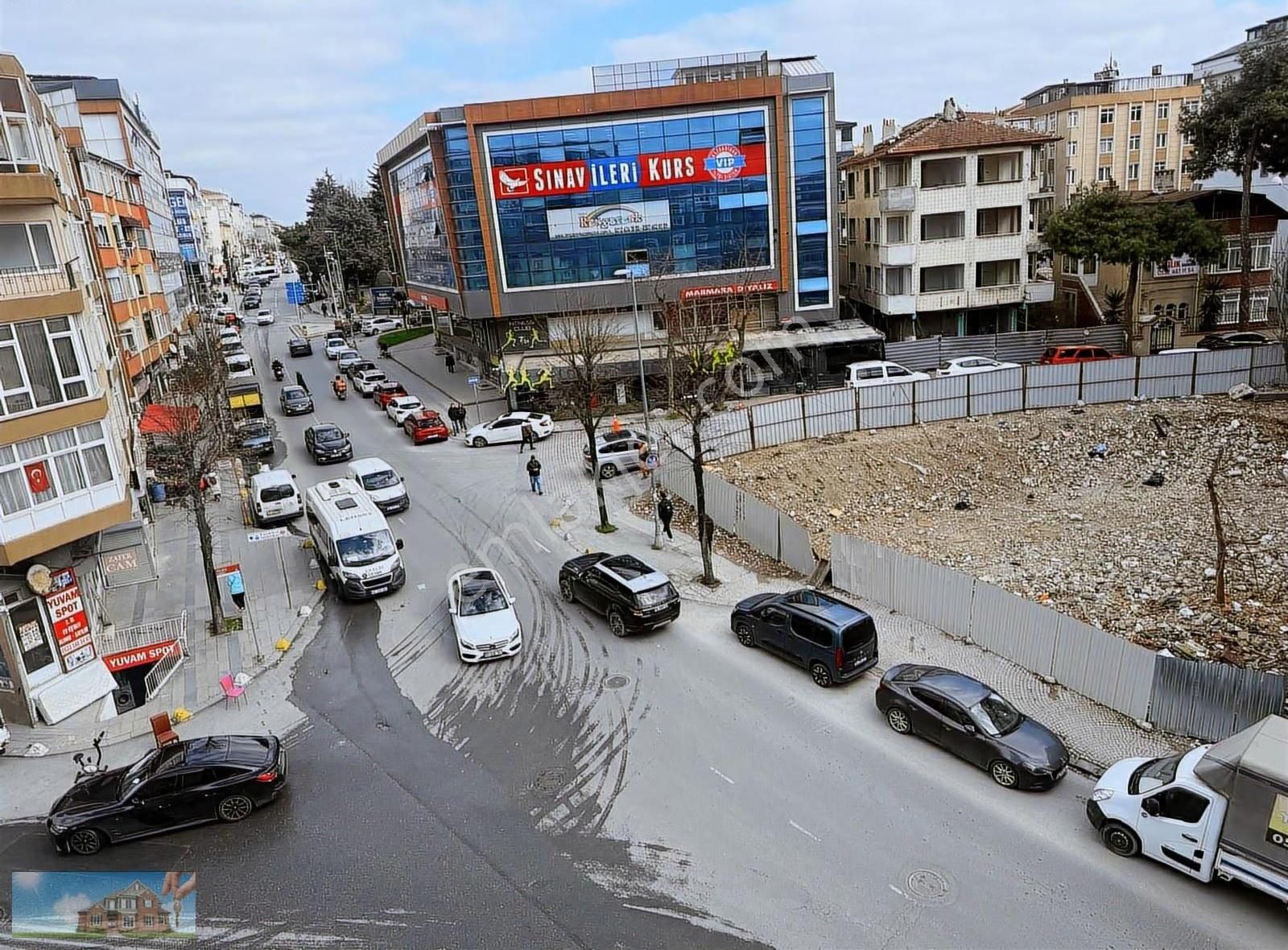 Barış'tan Tepeüstü Merkezde 3+1 Kiralık Geniş Daire - Görsel 9