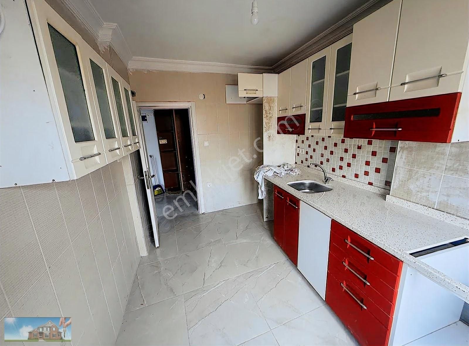 Barış'tan Tepeüstü Merkezde 3+1 Kiralık Geniş Daire - Görsel 5