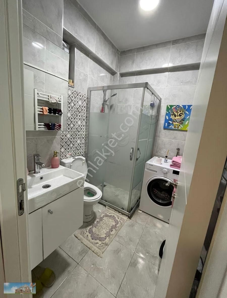 Barış'tan Metrobüsün Yanı Başında 5 Yıllık Binada Lüks Daire - Görsel 7