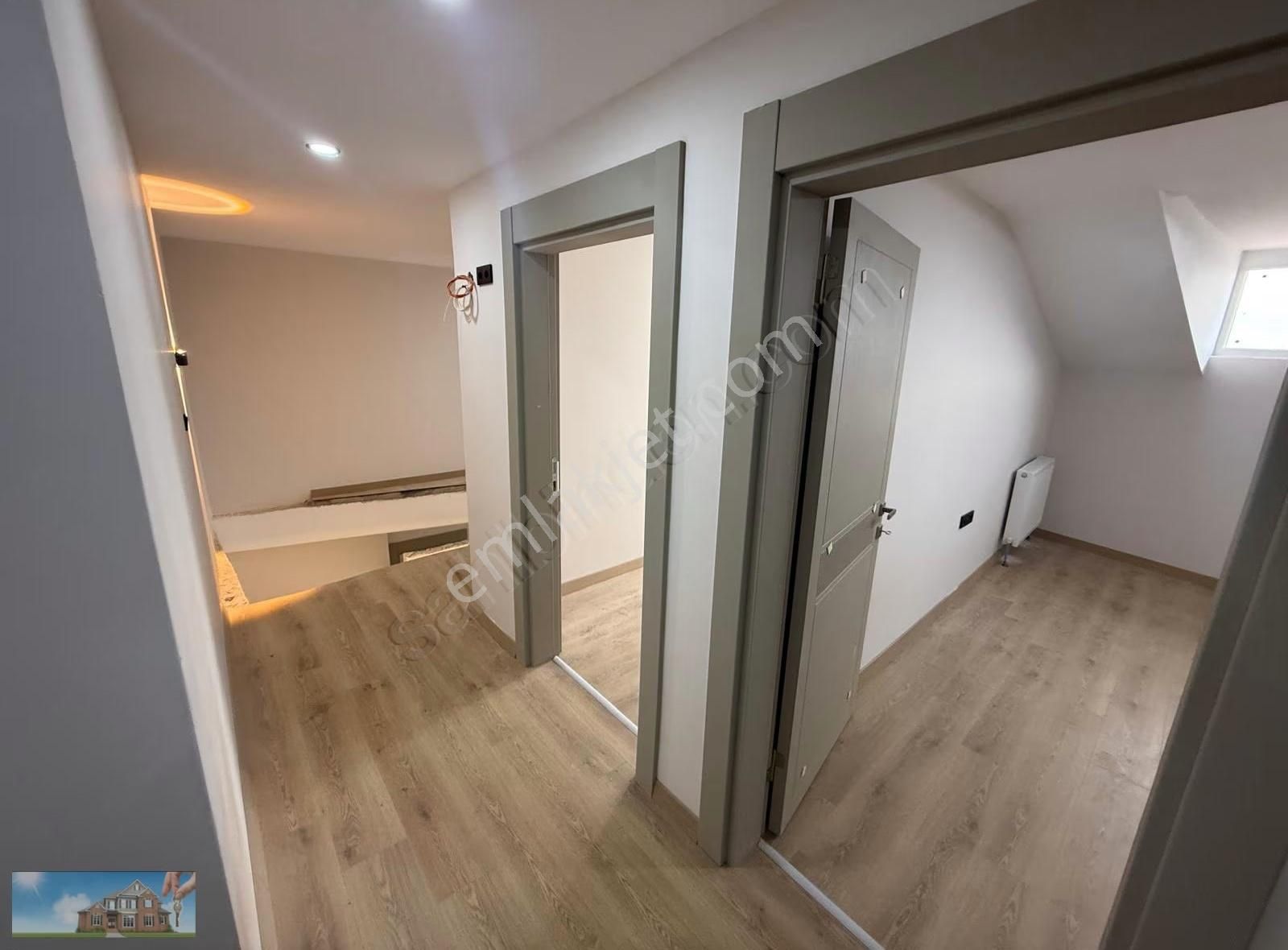 Barıştan Cumhuriyette 4+1 Yüksek Tavanlı Otoparklı Lüks Dübleks - Görsel 21