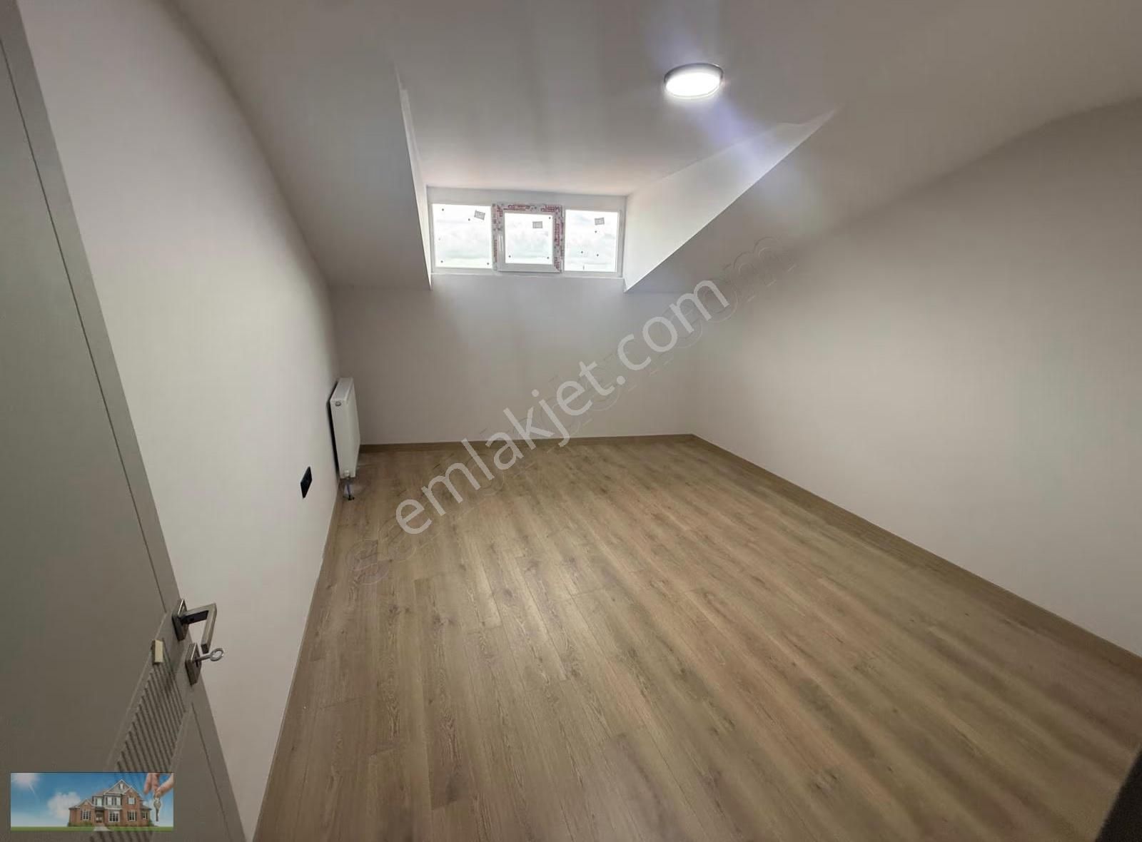 Barıştan Cumhuriyette 4+1 Yüksek Tavanlı Otoparklı Lüks Dübleks - Görsel 12