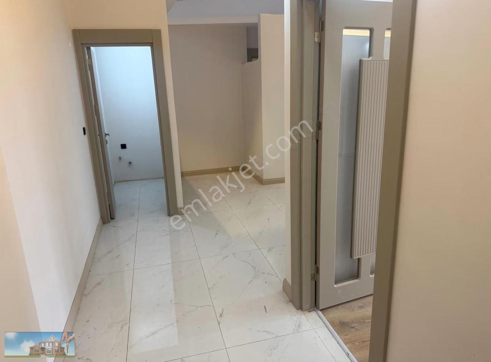 Barıştan Cumhuriyette 4+1 Yüksek Tavanlı Otoparklı Lüks Dübleks - Görsel 25