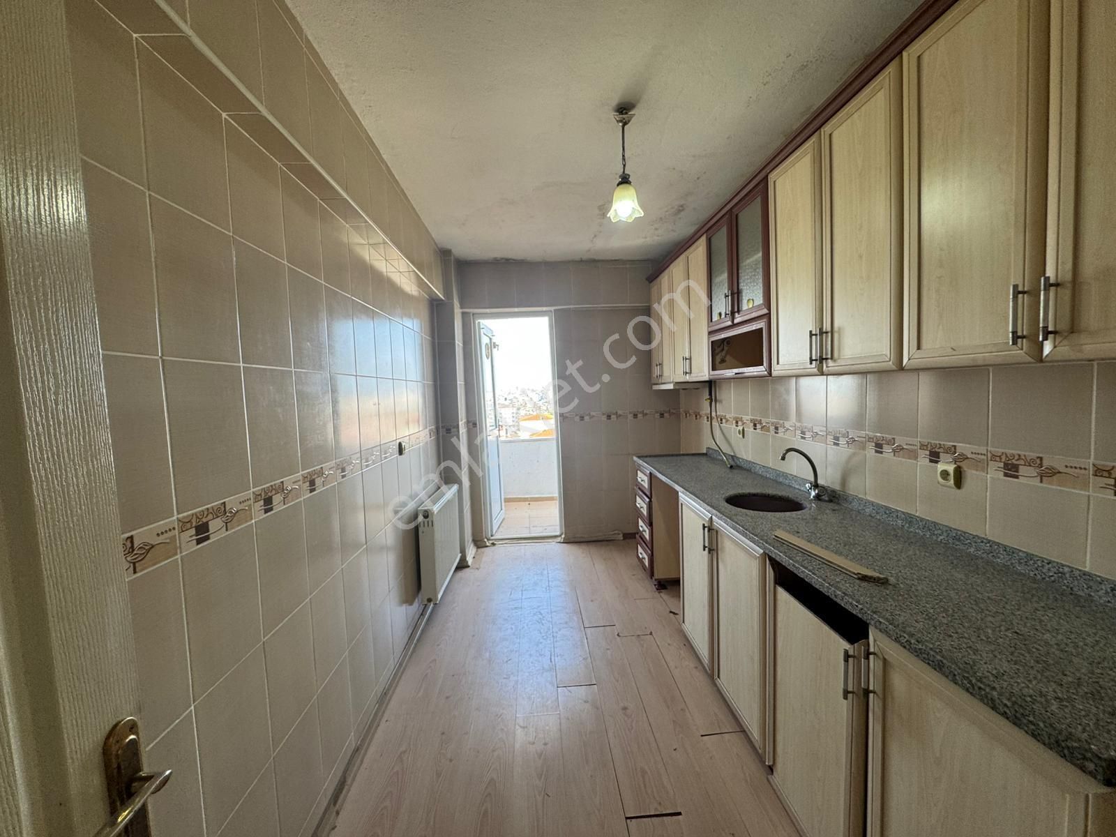 Merpa Emlak'tan Kapaklı Karaağaç Mah'de Kiralık 2+1 Kombili Daire - Görsel 4