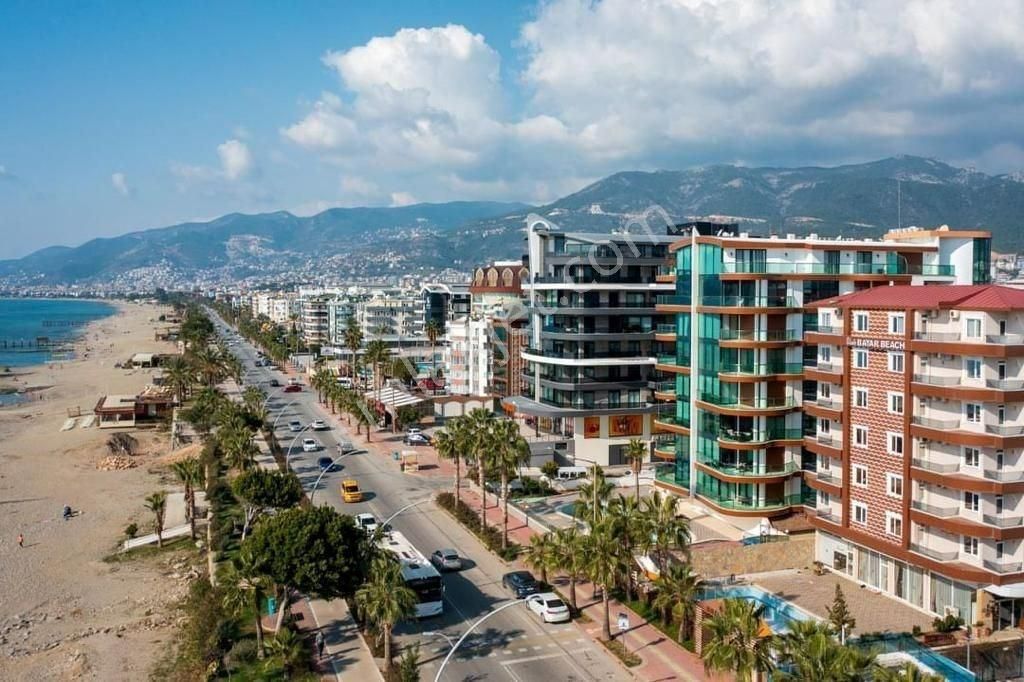 Alanya Oba’da Denize Sıfır Lüks 1+1 | Full Deniz Manzaralı