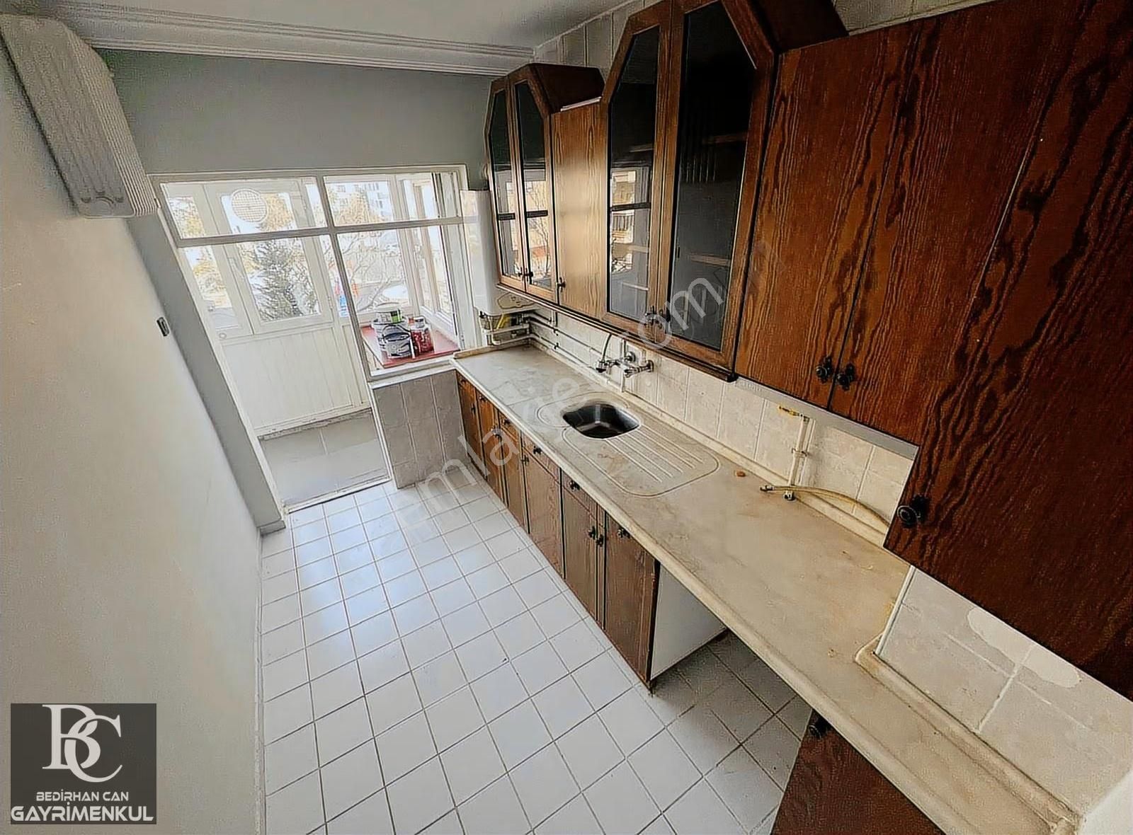 Bedirhan'dan Site İçerisinde Çift Asansör Bağımsız Salon Fırsatı - Görsel 17