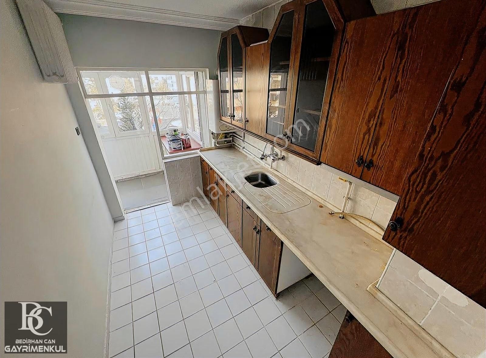 Bedirhan'dan Site İçerisinde Çift Asansör Bağımsız Salon Fırsatı - Görsel 21