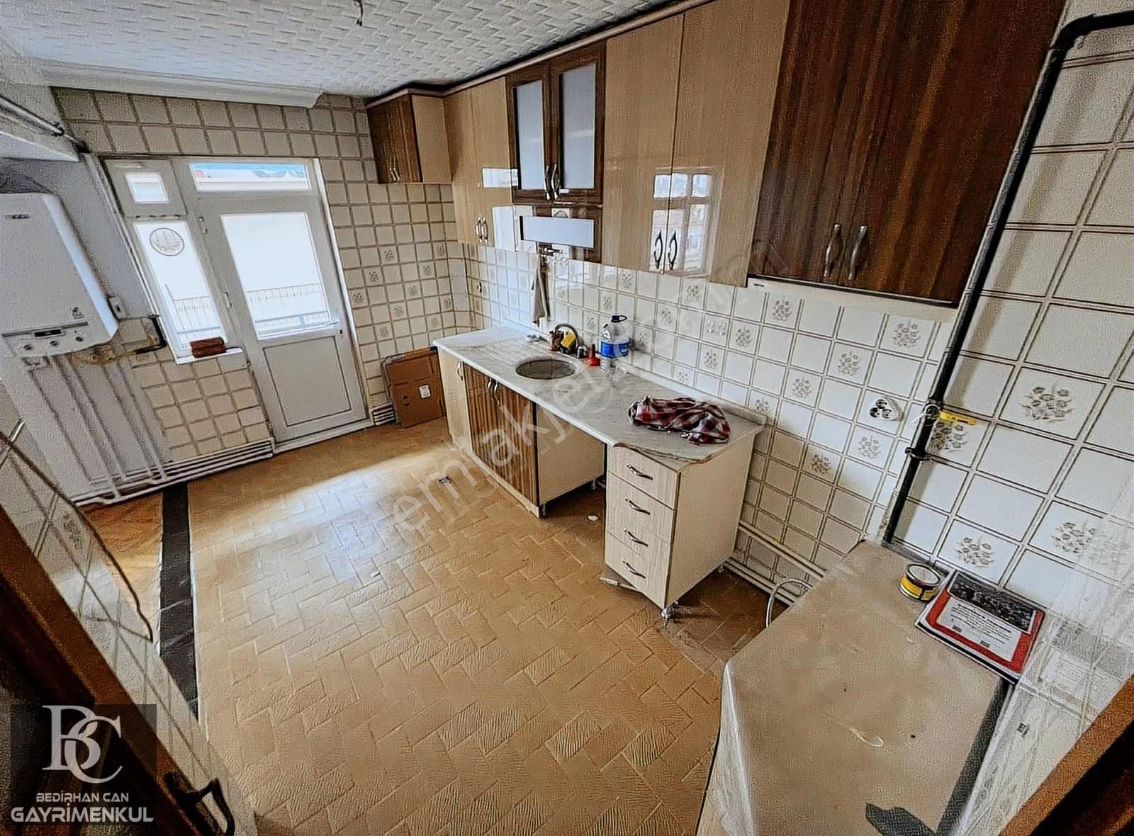 Bedirhan'dan Basın Caddesinde Bağımsız Balkonlu 3+1 Kiralık!!!!!