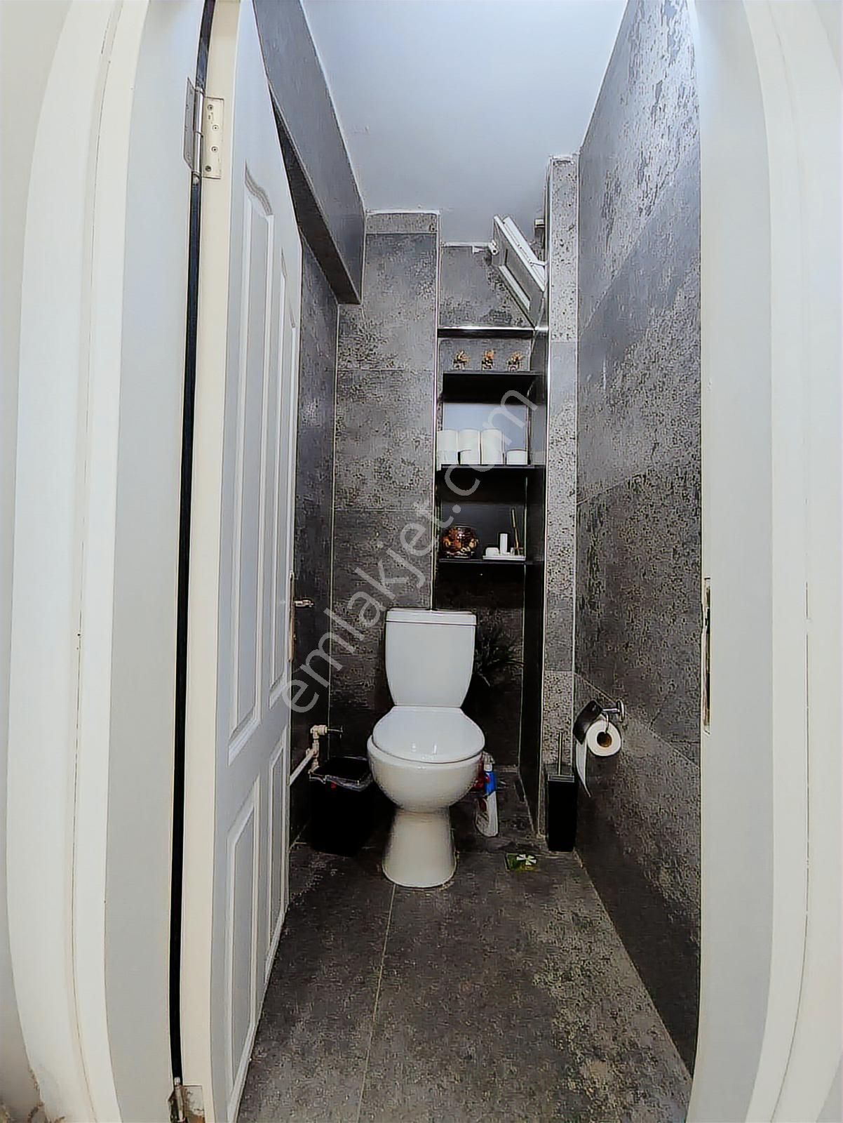 Bahçelievler Kocasinan Mahallesinde Satılık 5+1 Teras Daire - Görsel 5