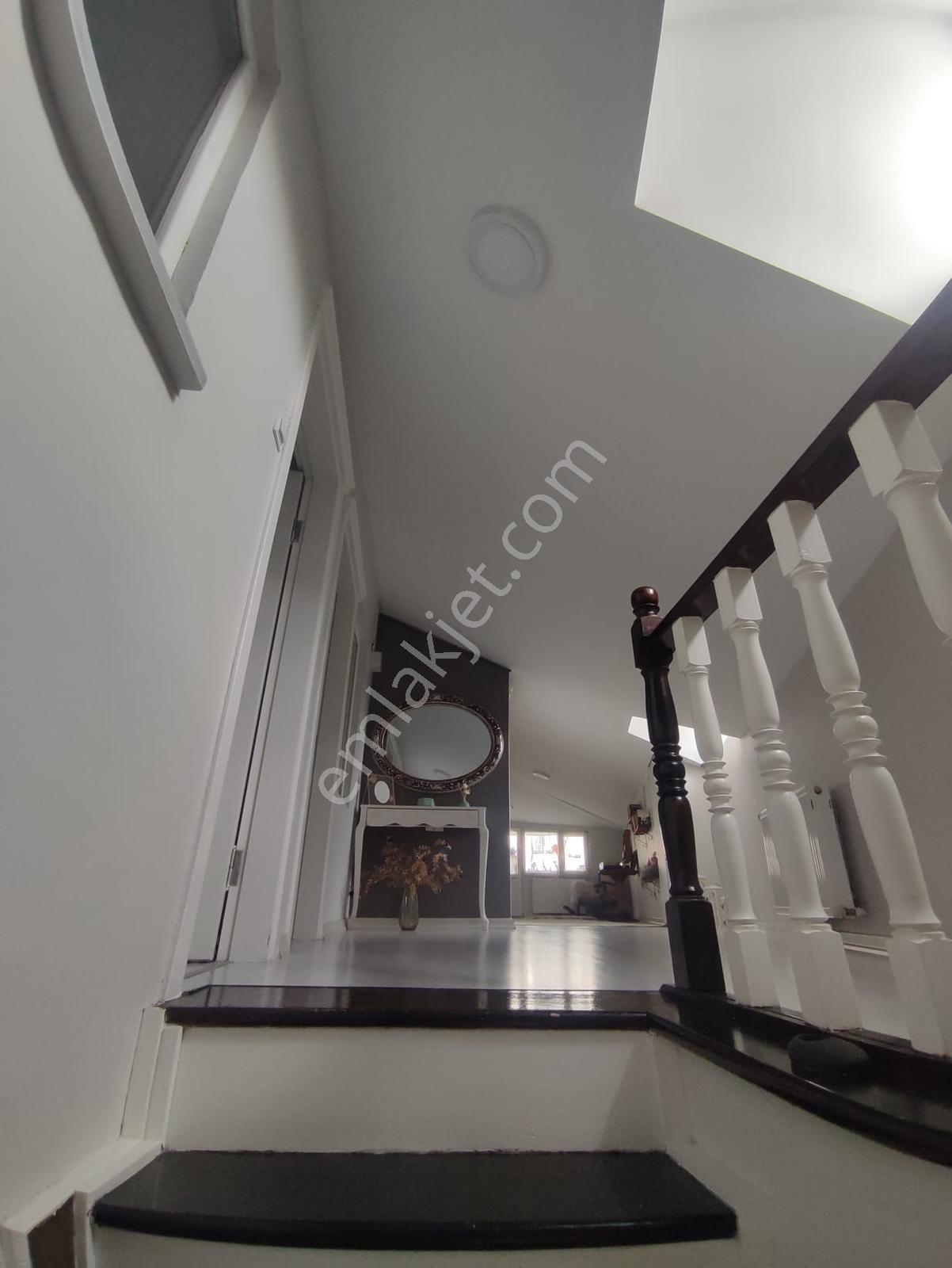 Bahçelievler Kocasinan Mahallesinde Satılık 5+1 Teras Daire - Görsel 19