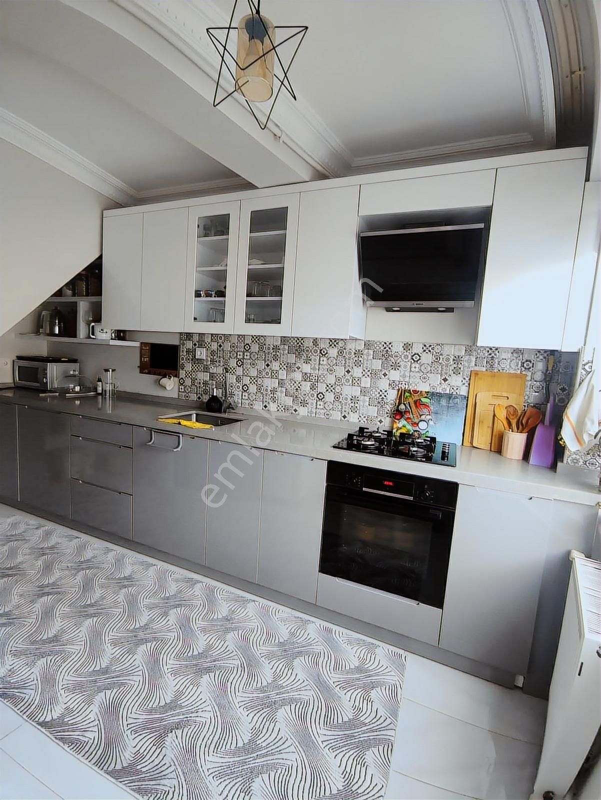 Bahçelievler Kocasinan Mahallesinde Satılık 5+1 Teras Daire - Görsel 24