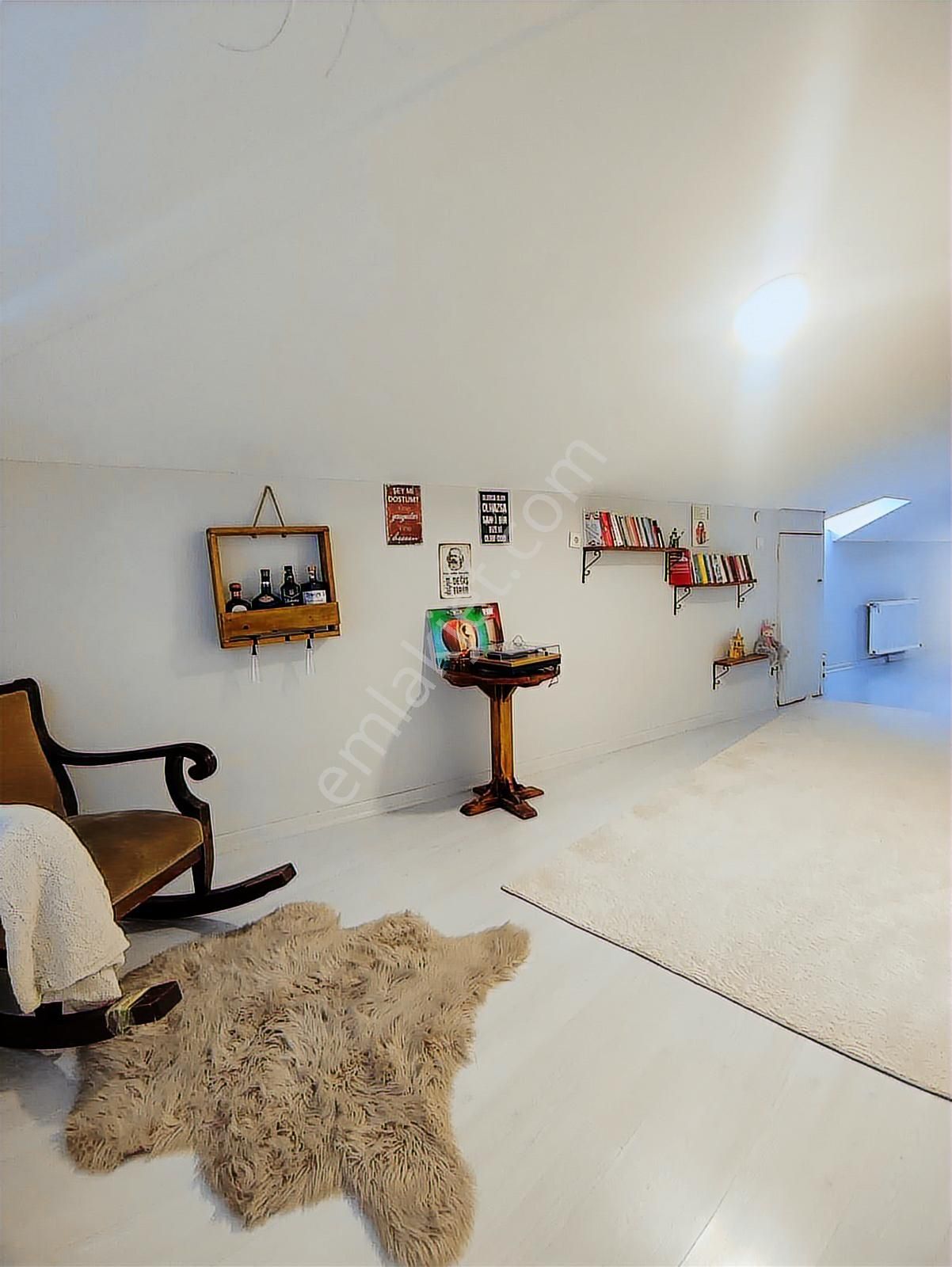 Bahçelievler Kocasinan Mahallesinde Satılık 5+1 Teras Daire - Görsel 27