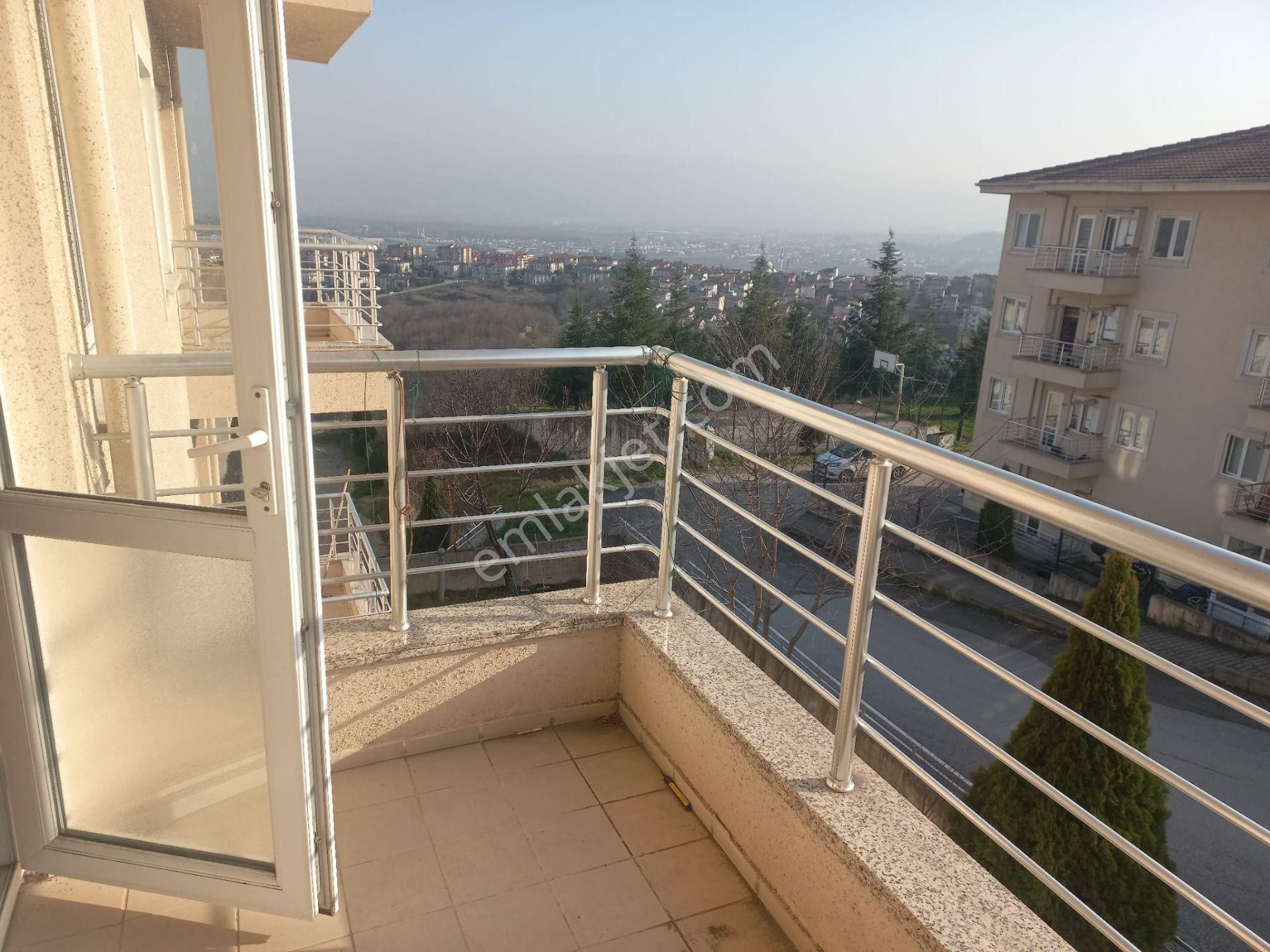 Şirinevler Sitesi Kiralık 1+1 Daire - Görsel 2