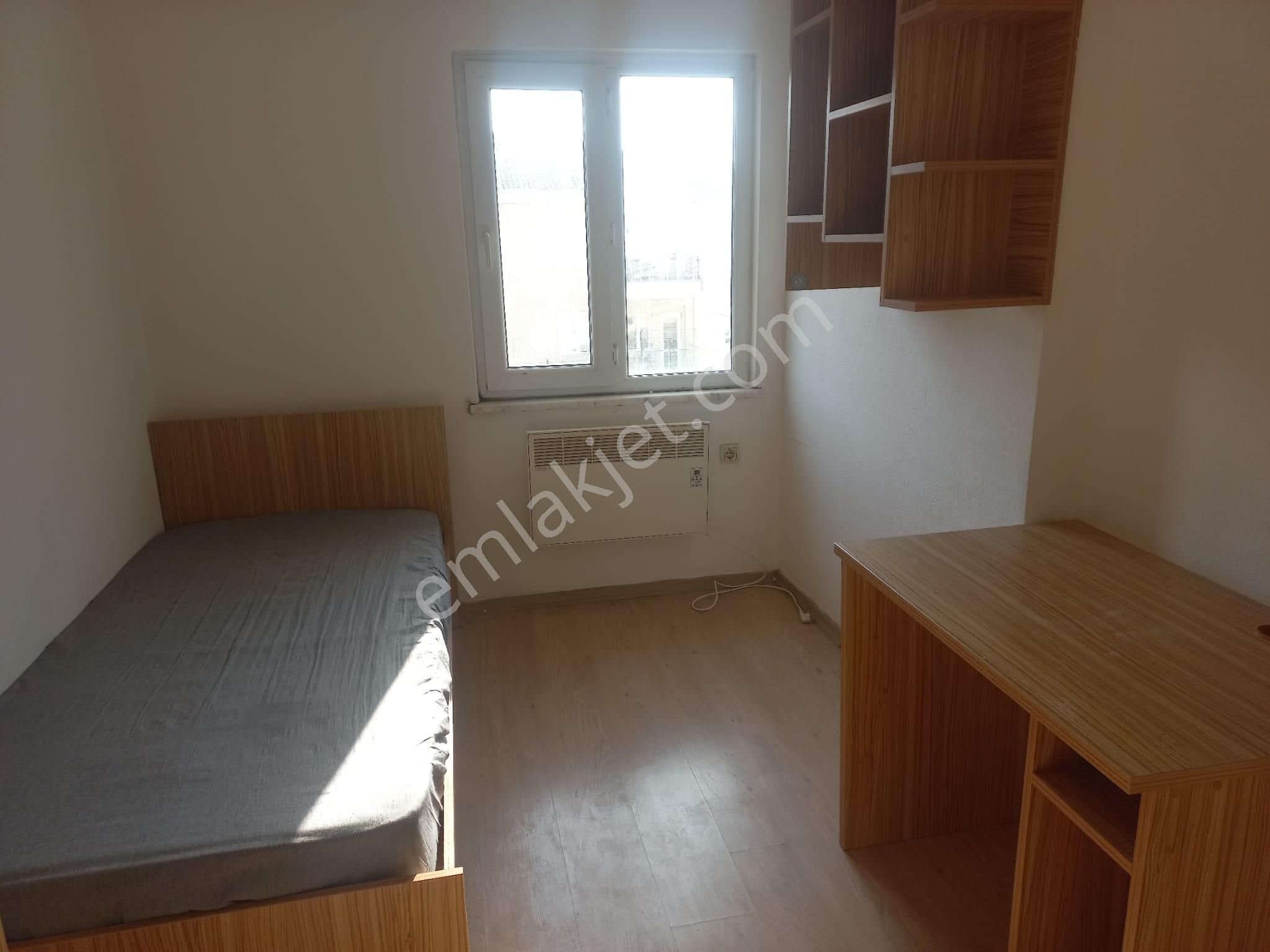Şirinevler Sitesi Kiralık 1+1 Daire - Görsel 8