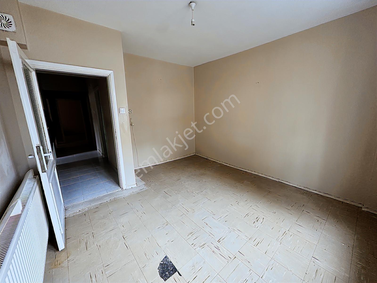 Emsalsiz Lokasyon+farklı Kullanım Amaçlarına Uygun+satılık Daire - Görsel 8