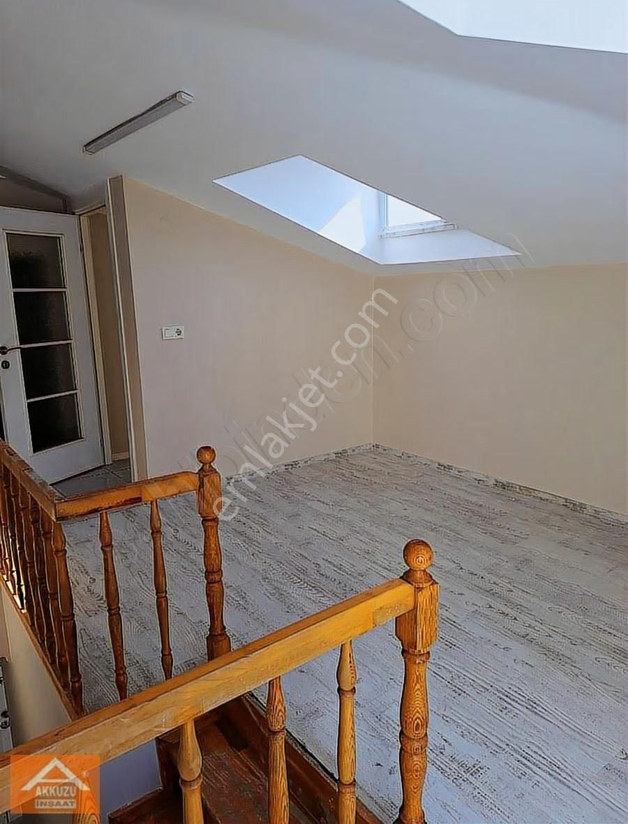 Eyüp Bülbül Yuvasında 150 M2 3+2 Yeni Binadan Asansörlü Dublex - Görsel 3