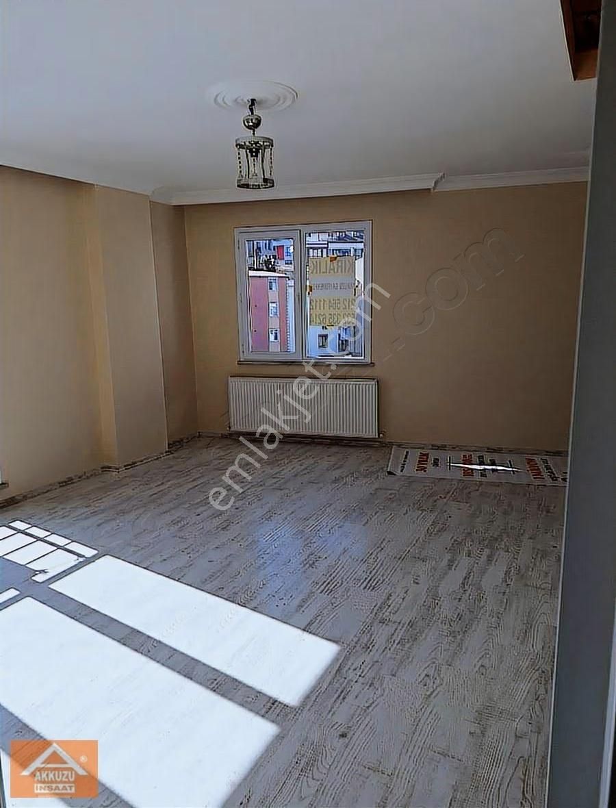 Eyüp Bülbül Yuvasında 150 M2 3+2 Yeni Binadan Asansörlü Dublex