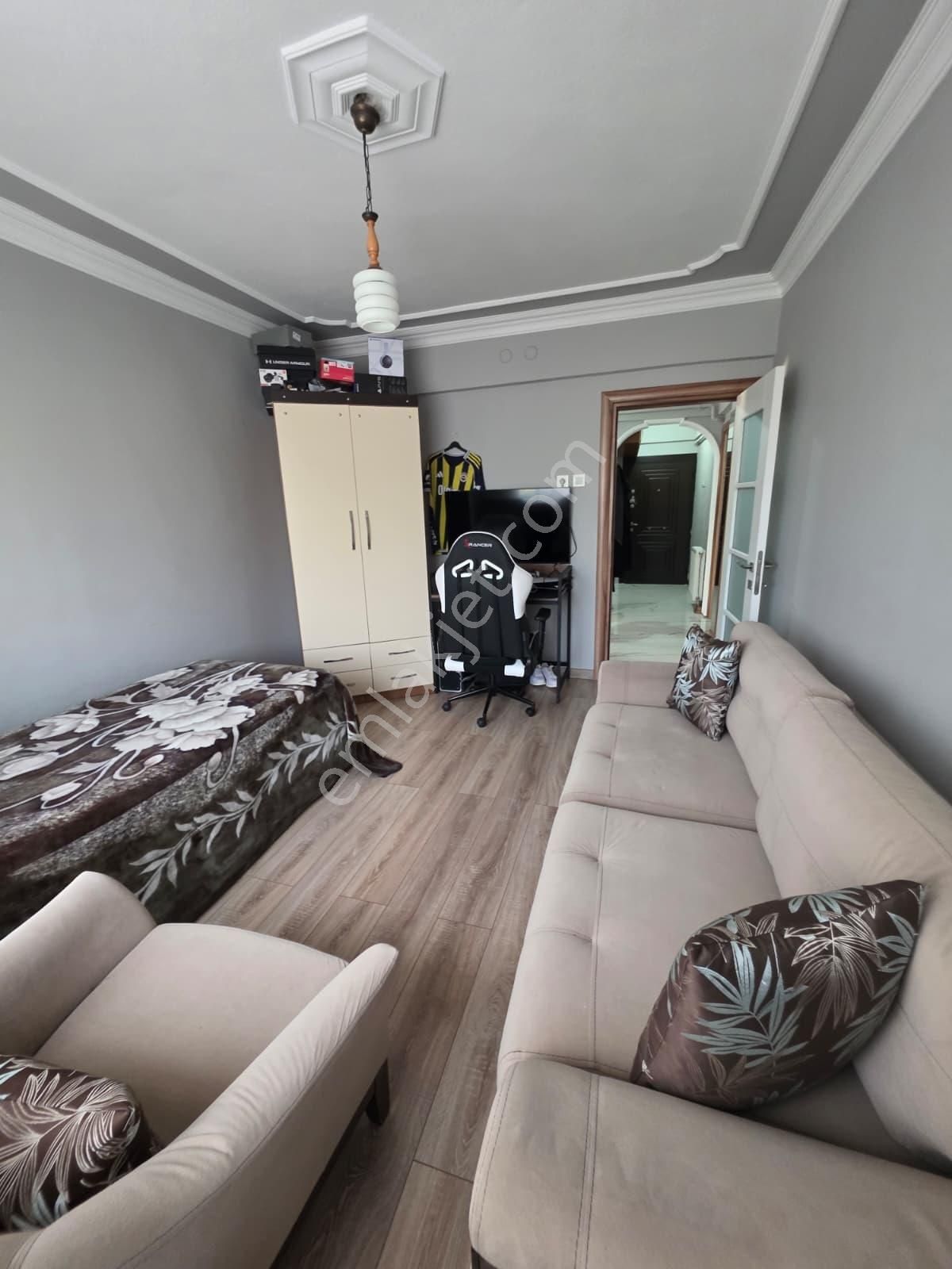 İnceoğlundan Cumhuriyet'te Kiralık 3+1 Temiz Bakımlı Daire - Görsel 14