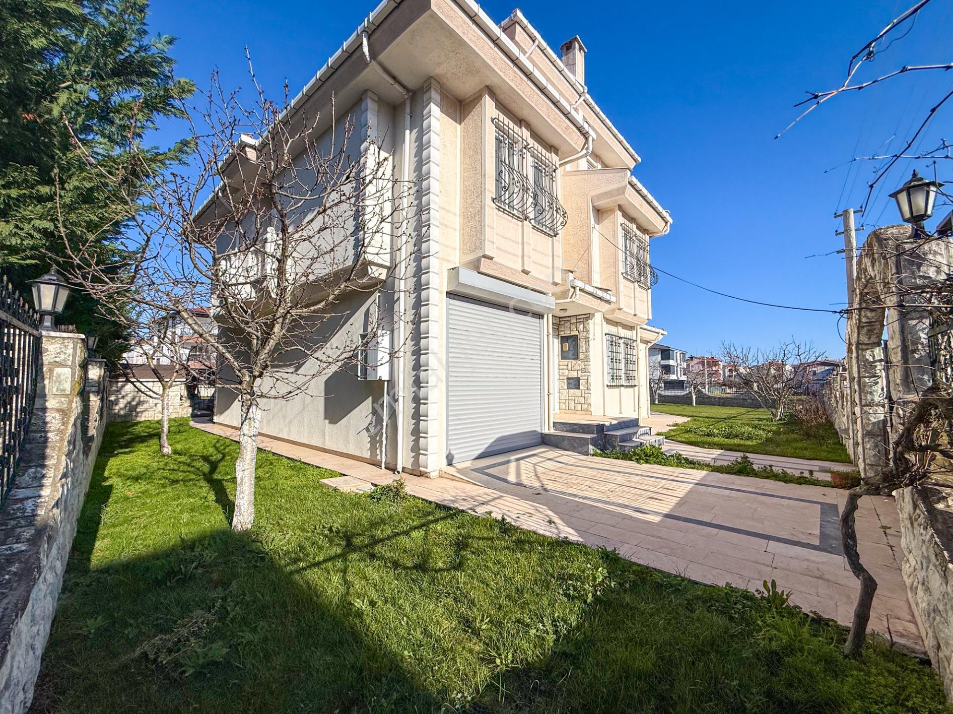 Kumbağ'da 740 M2 Arsa İçerisinde Satılık Tripleks 7+1 Villa - Görsel 19