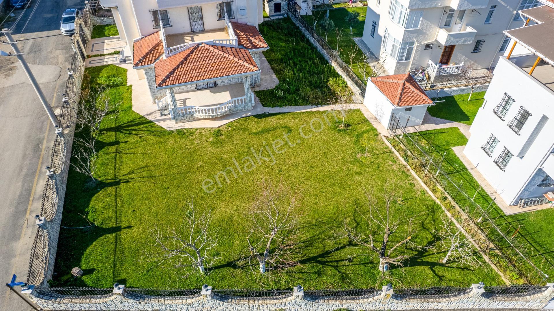 Kumbağ'da 740 M2 Arsa İçerisinde Satılık Tripleks 7+1 Villa - Görsel 6