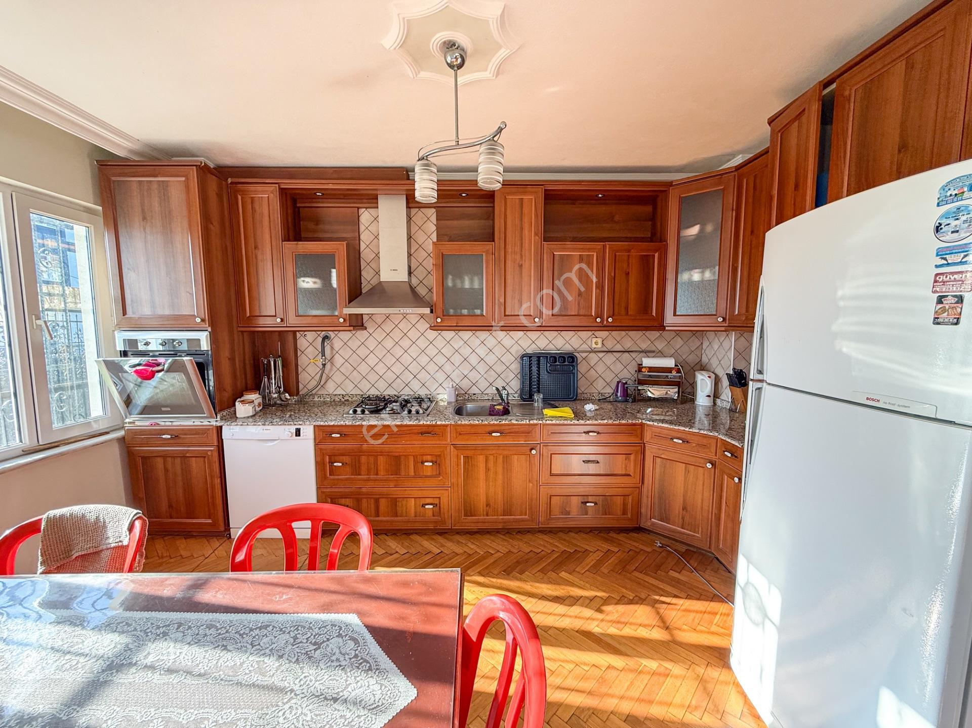 Kumbağ'da 740 M2 Arsa İçerisinde Satılık Tripleks 7+1 Villa - Görsel 25