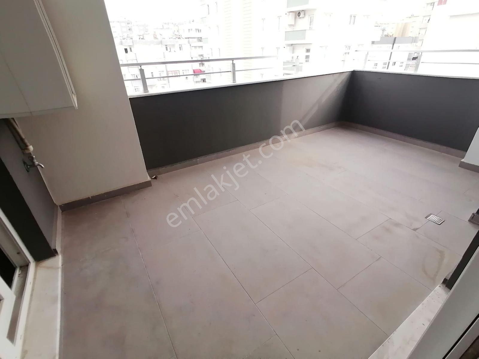Ermfadan Pınarda Ali Bozdoğanoğlu Bul.üzeri Yeni Bina 3+1 Daire - Görsel 11