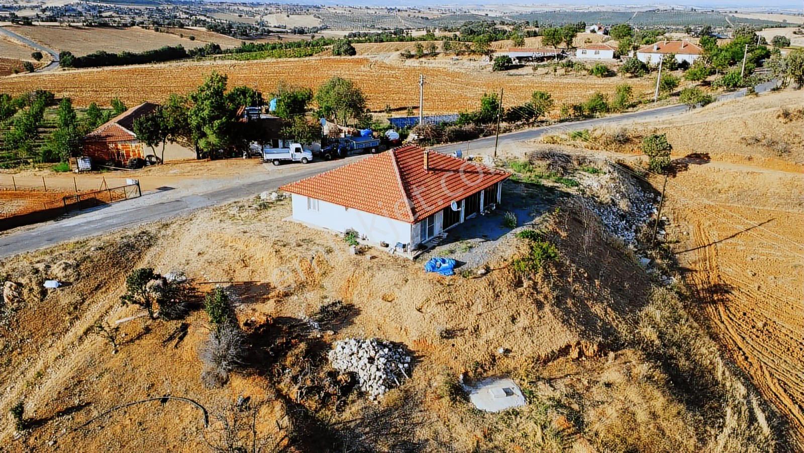 Ege'nin Kalbinde Panoramik Manzaralı3+1 Köy Evi(arsası 2.898 M²) - Görsel 6