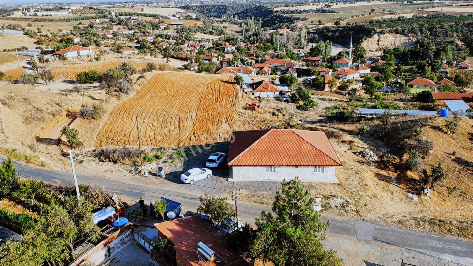 Ege'nin Kalbinde Panoramik Manzaralı3+1 Köy Evi(arsası 2.898 M²) - Görsel 4