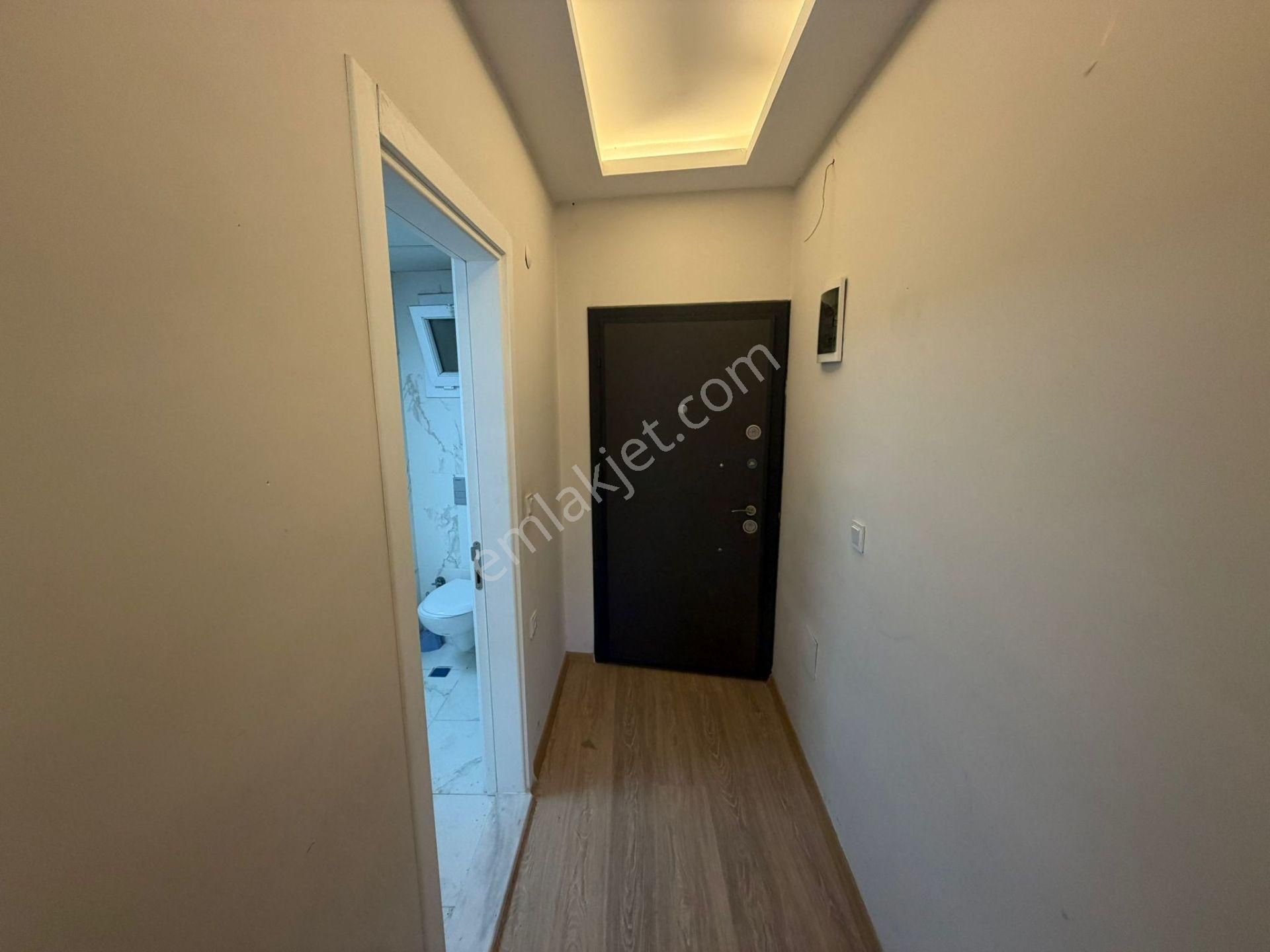 Kuşadası Ege Mallesinde Kiralık 2+1 Bahçe Katı Daire - Görsel 25