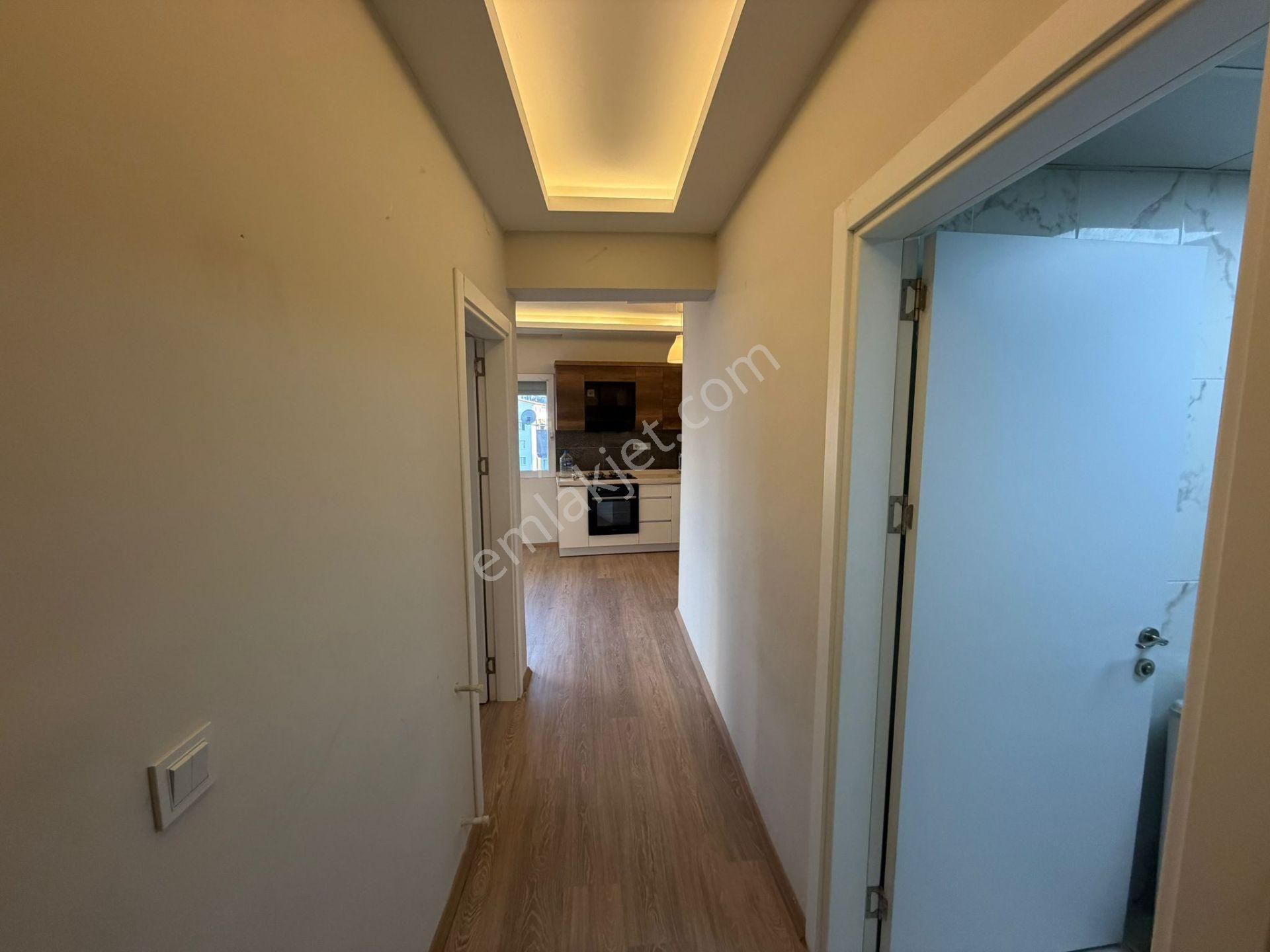 Kuşadası Ege Mallesinde Kiralık 2+1 Bahçe Katı Daire - Görsel 17