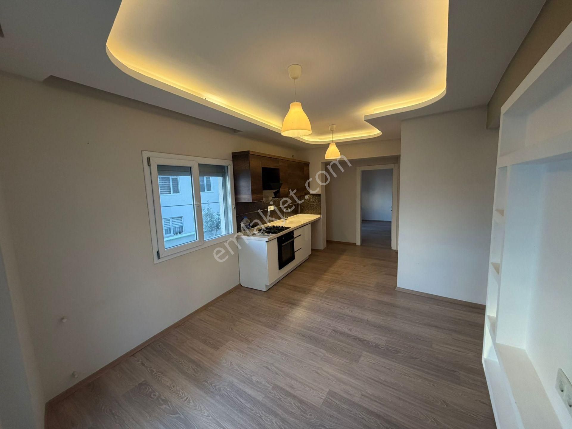 Kuşadası Ege Mallesinde Kiralık 2+1 Bahçe Katı Daire - Görsel 11